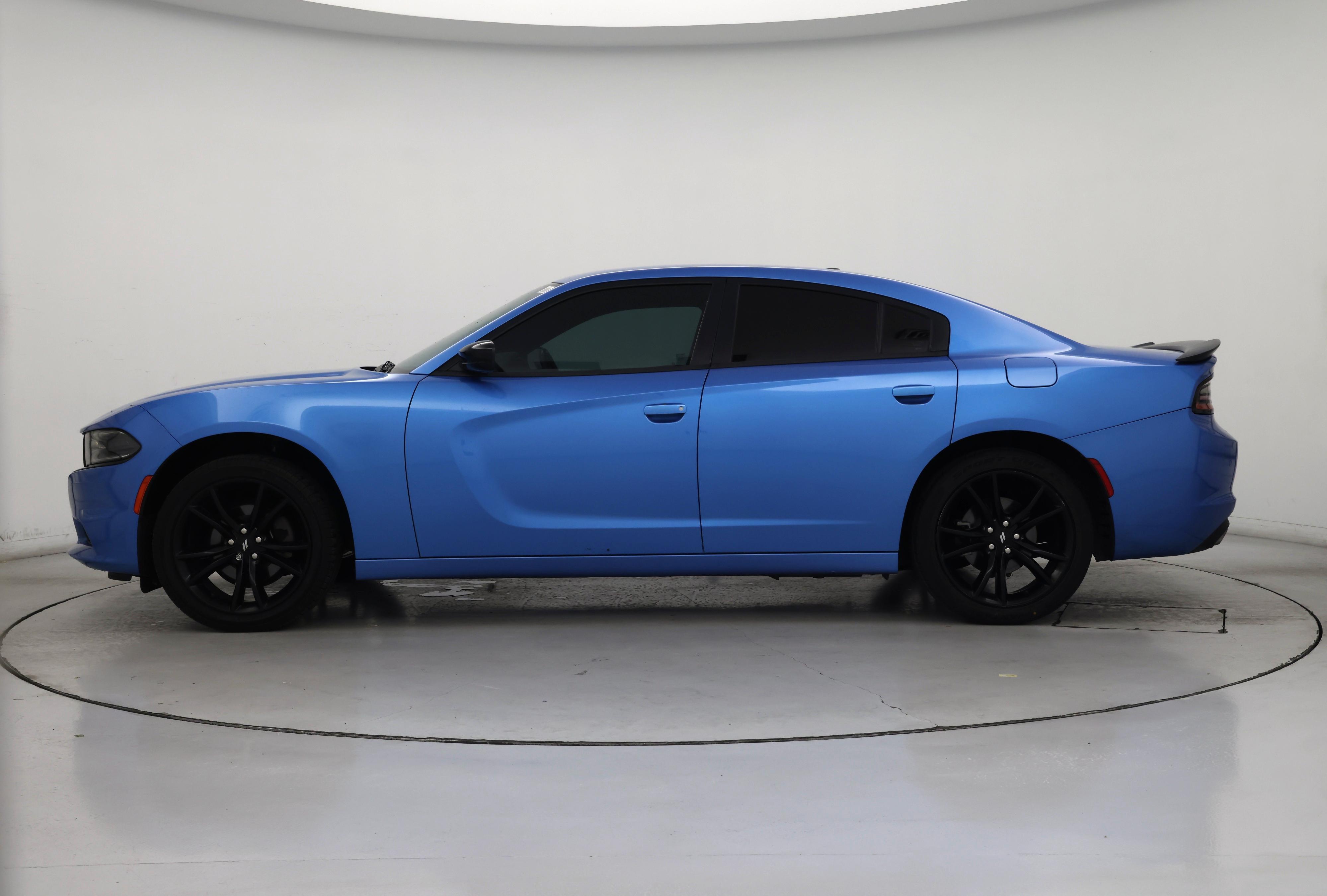 Thumbnail: 2018 Dodge Charger - 3
