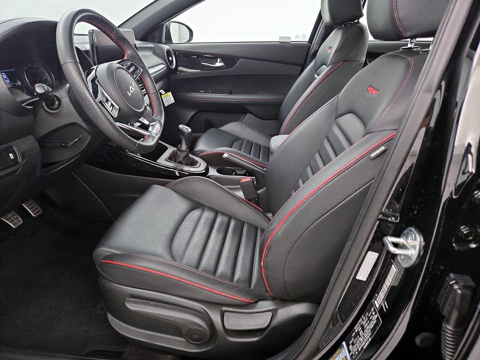 Thumbnail: 2023 Kia Forte - 11