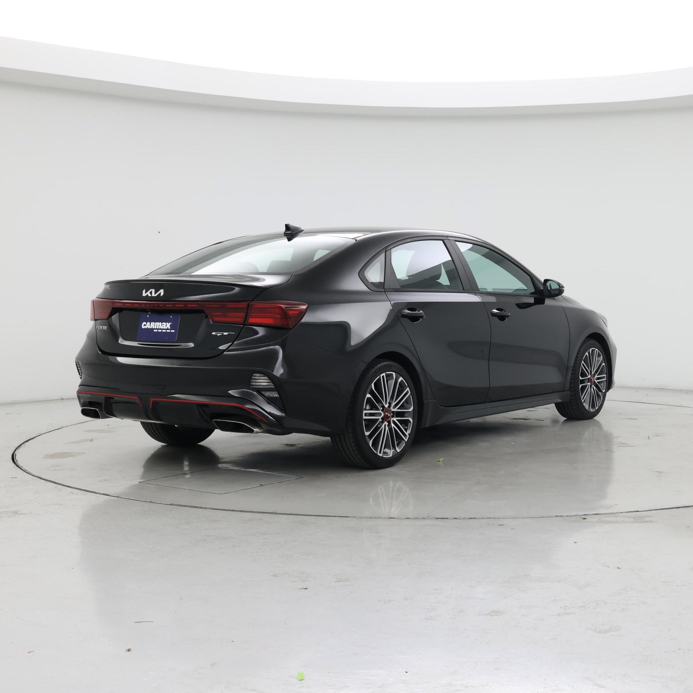 Thumbnail: 2023 Kia Forte - 8