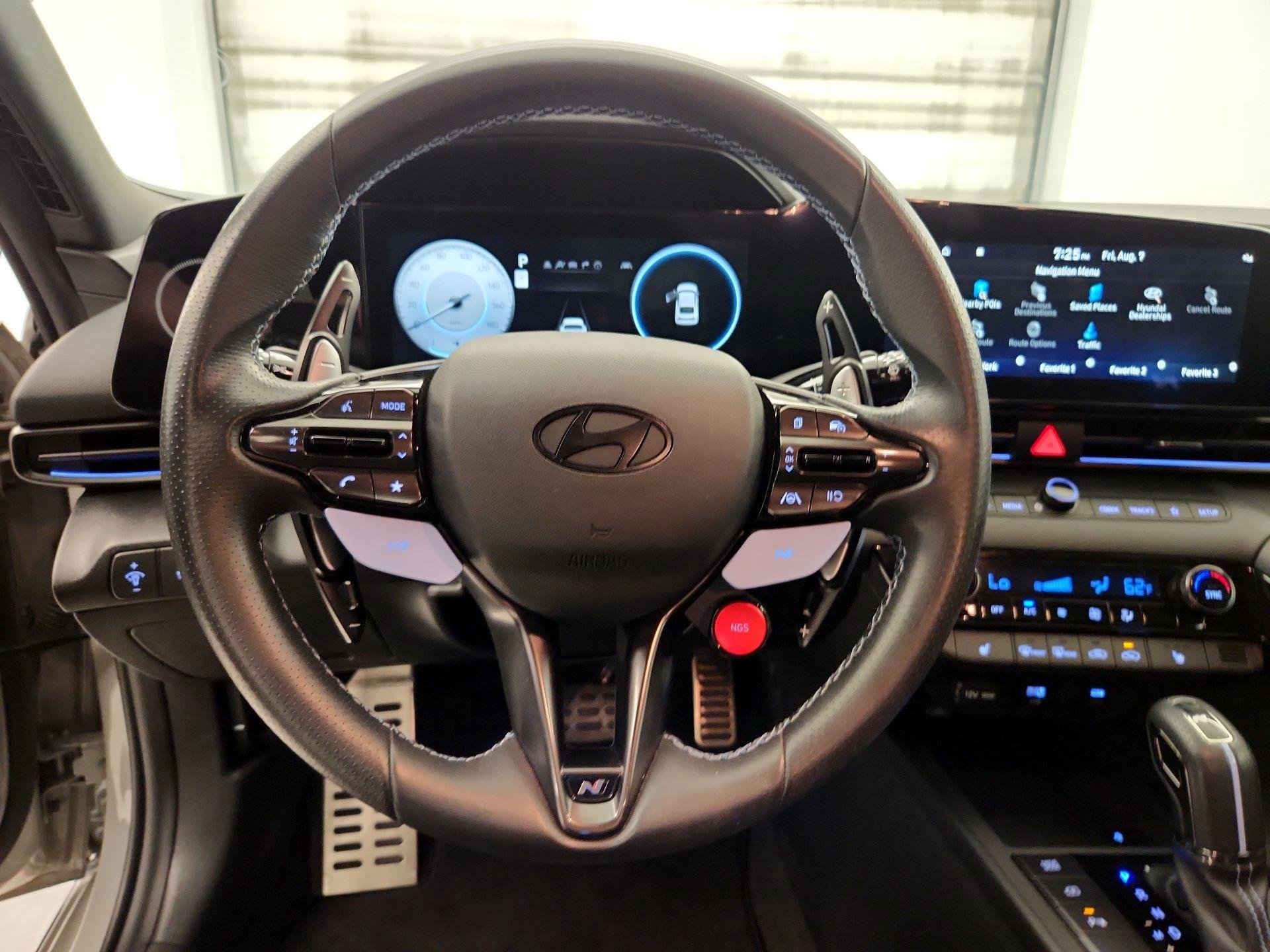Thumbnail: 2025 Hyundai Elantra - 10