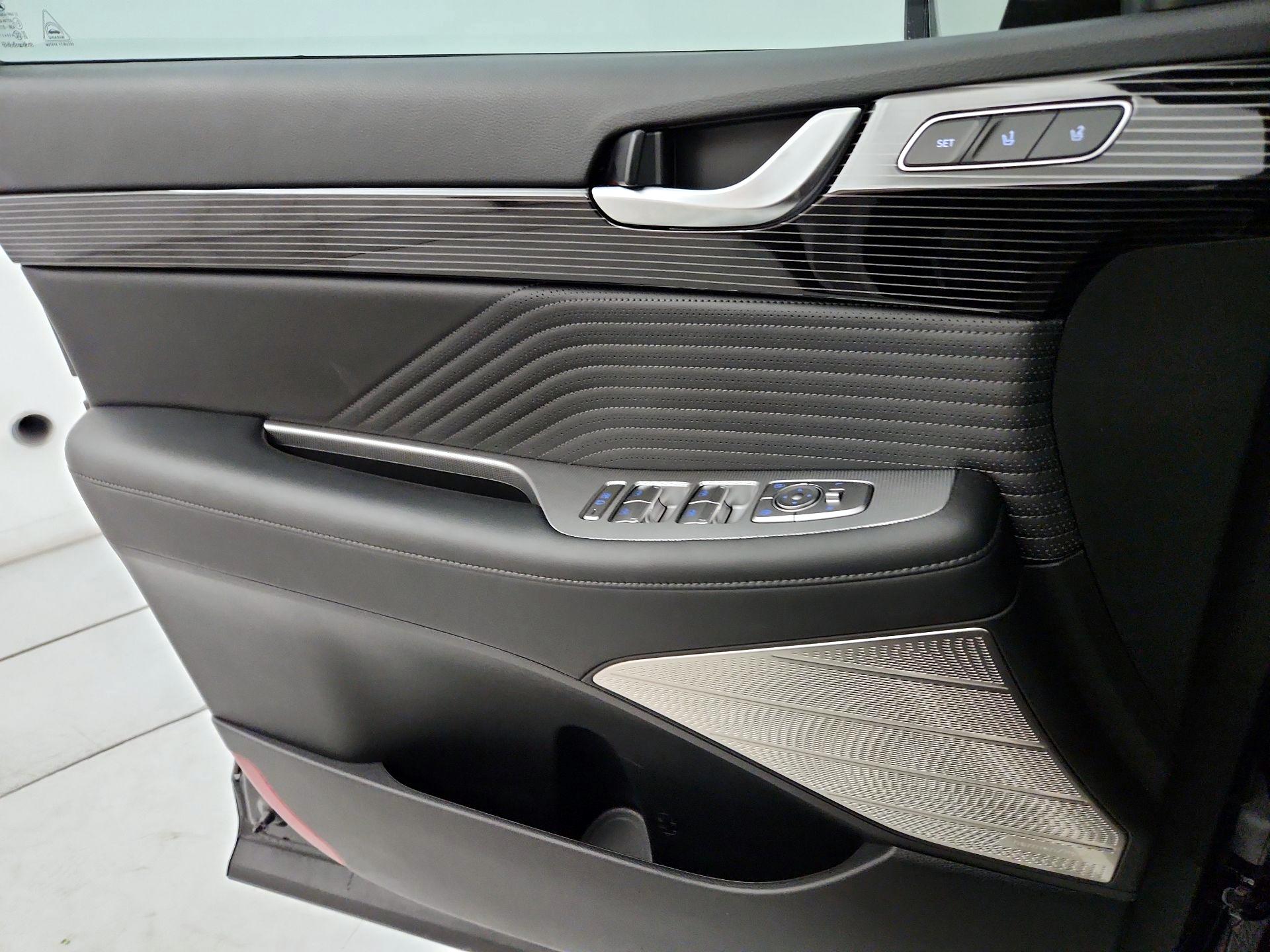 Thumbnail: 2025 Hyundai Palisade - 12