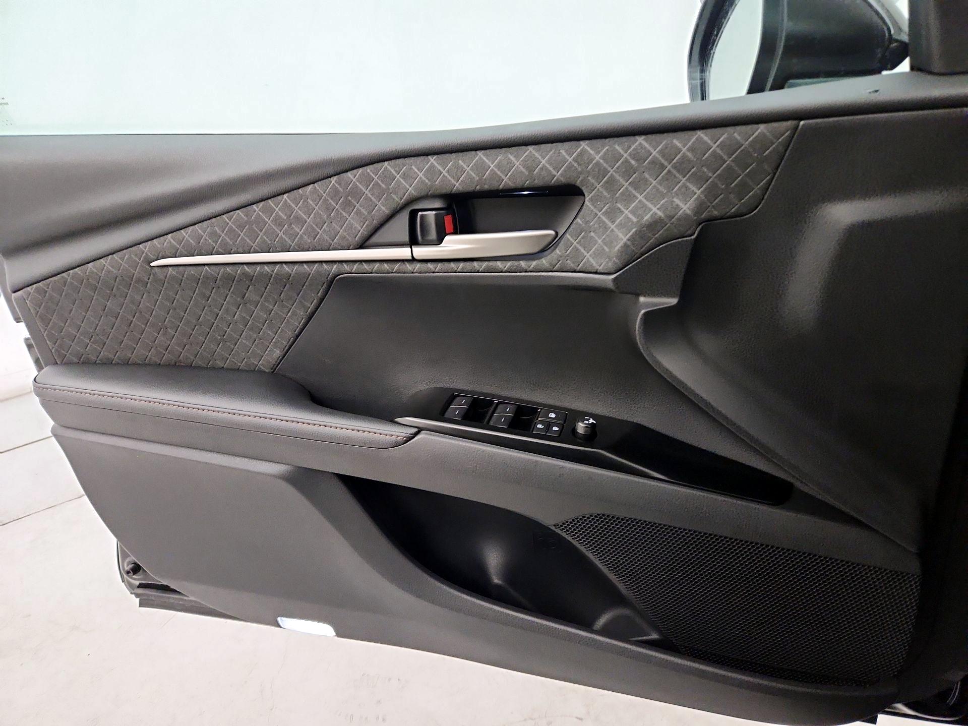 Thumbnail: 2026 Toyota Camry - 12