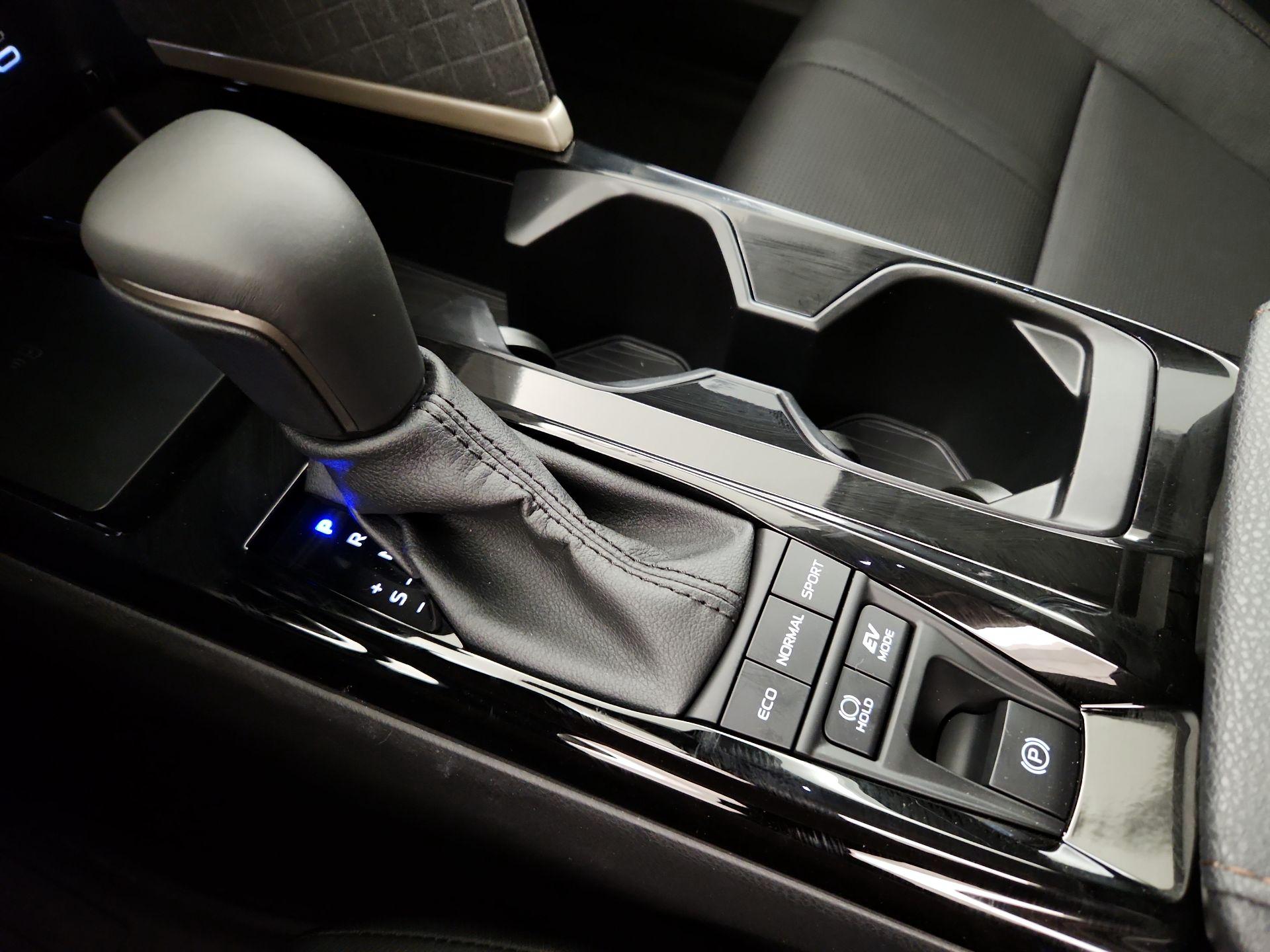 Thumbnail: 2026 Toyota Camry - 17