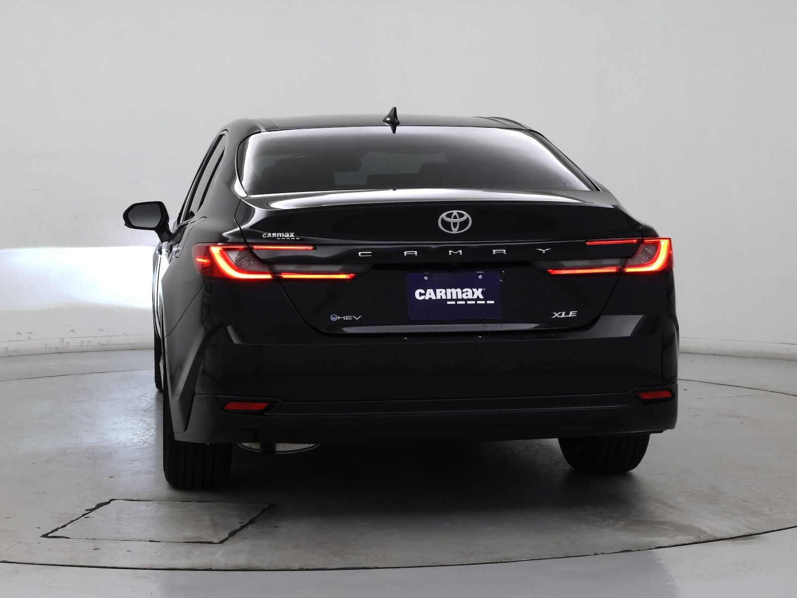 2026 Toyota Camry XLE - Photo 7