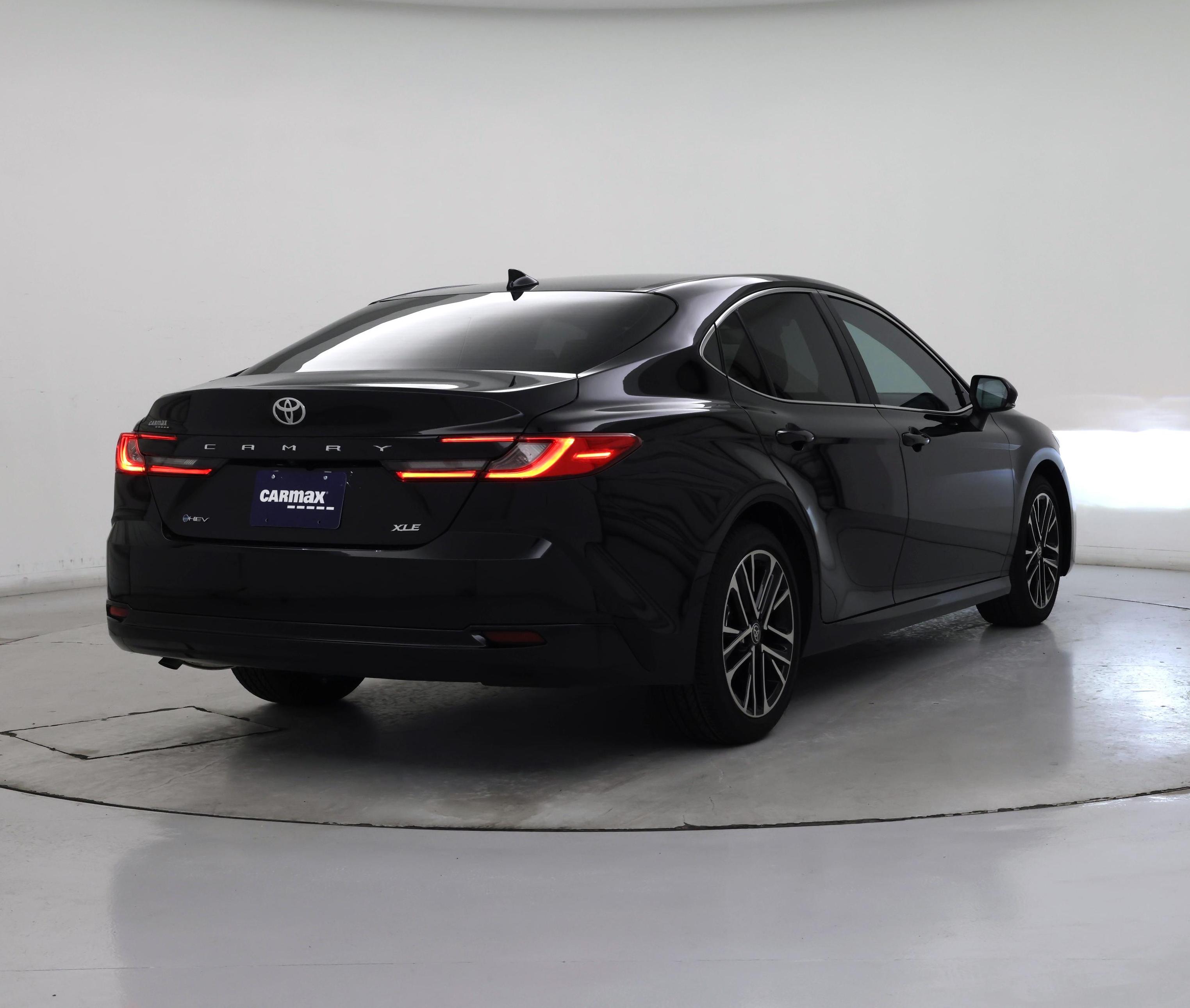 Thumbnail: 2026 Toyota Camry - 8