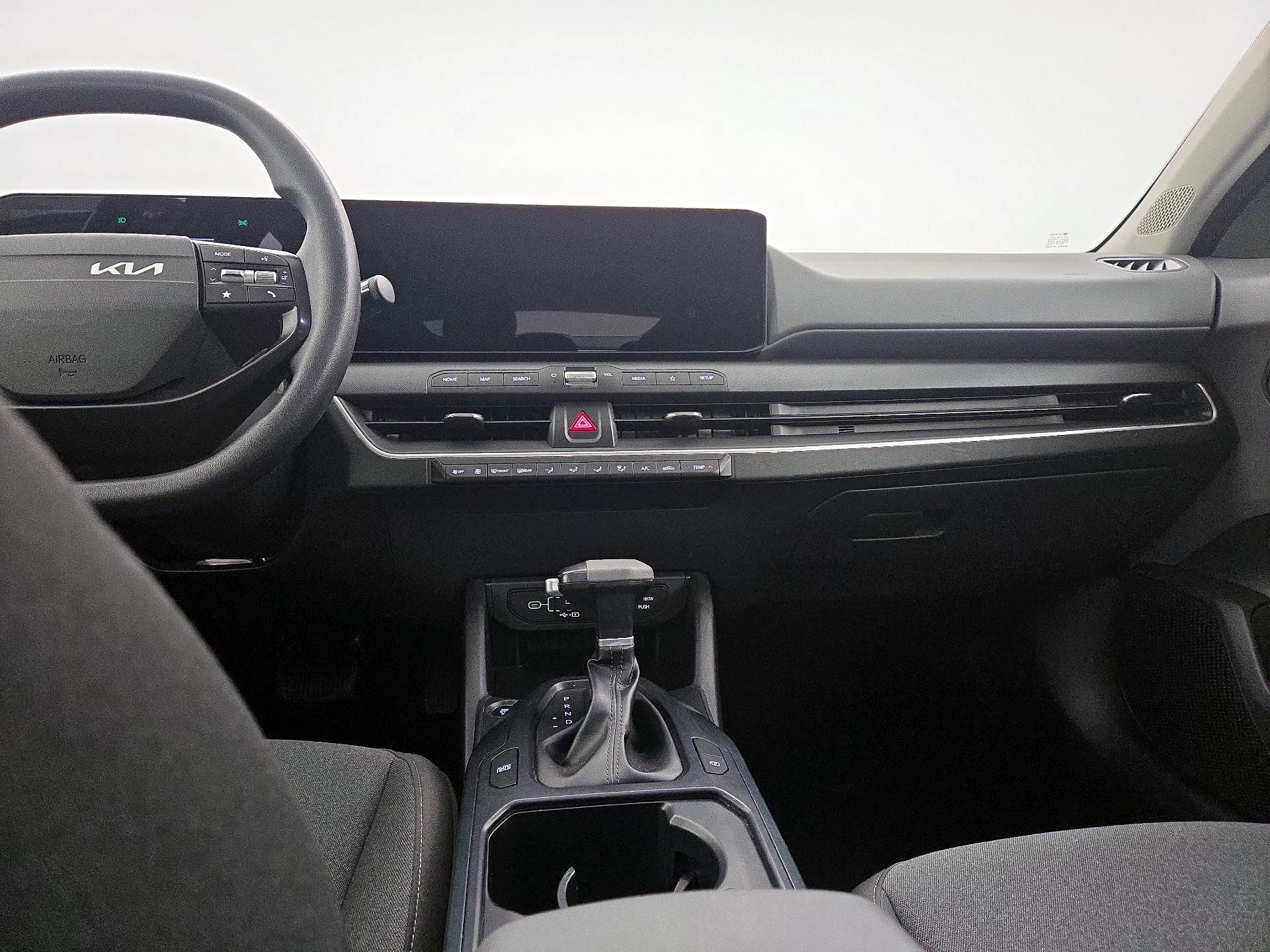 Thumbnail: 2025 Kia K4 - 9