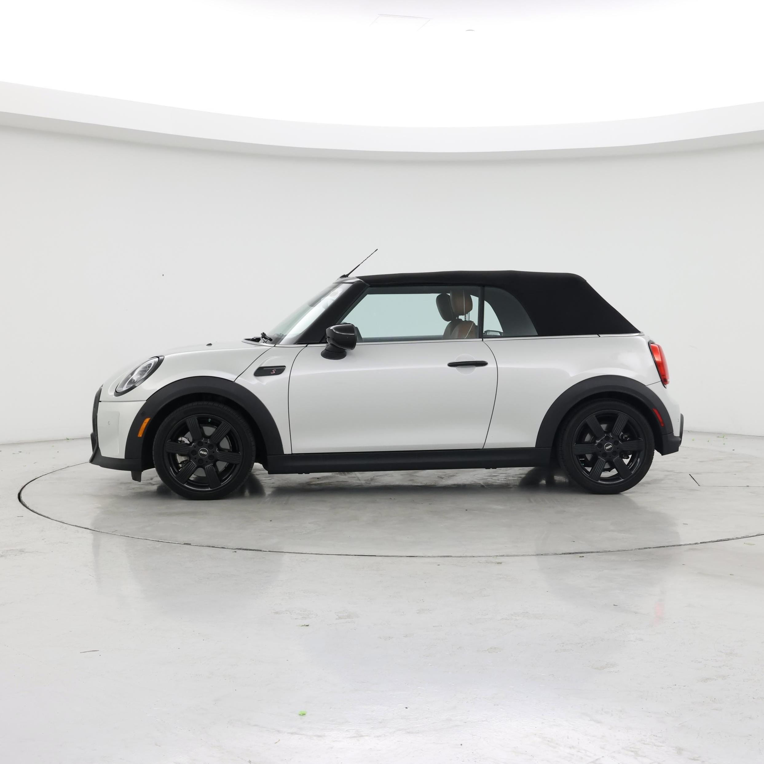 Thumbnail: 2022 MINI Cooper - 3