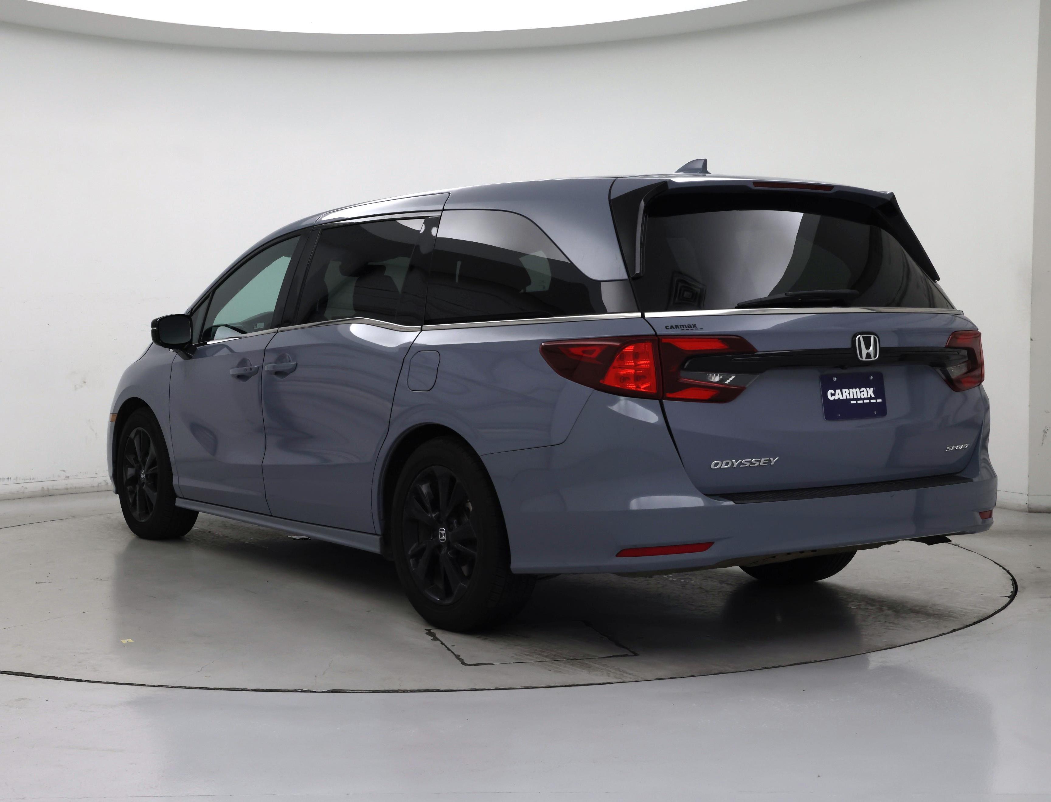 Thumbnail: 2023 Honda Odyssey - 2