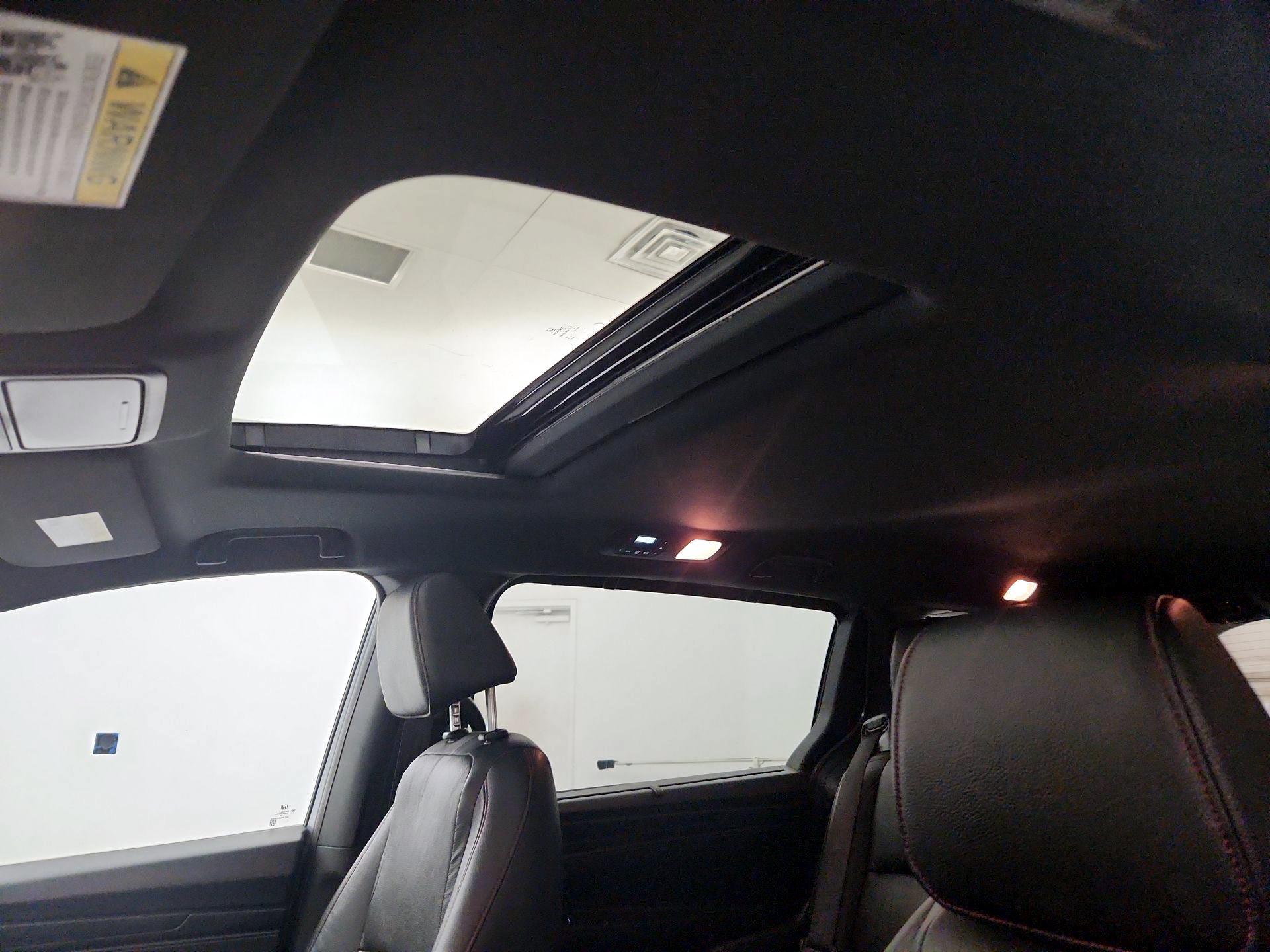 Thumbnail: 2023 Honda Odyssey - 19