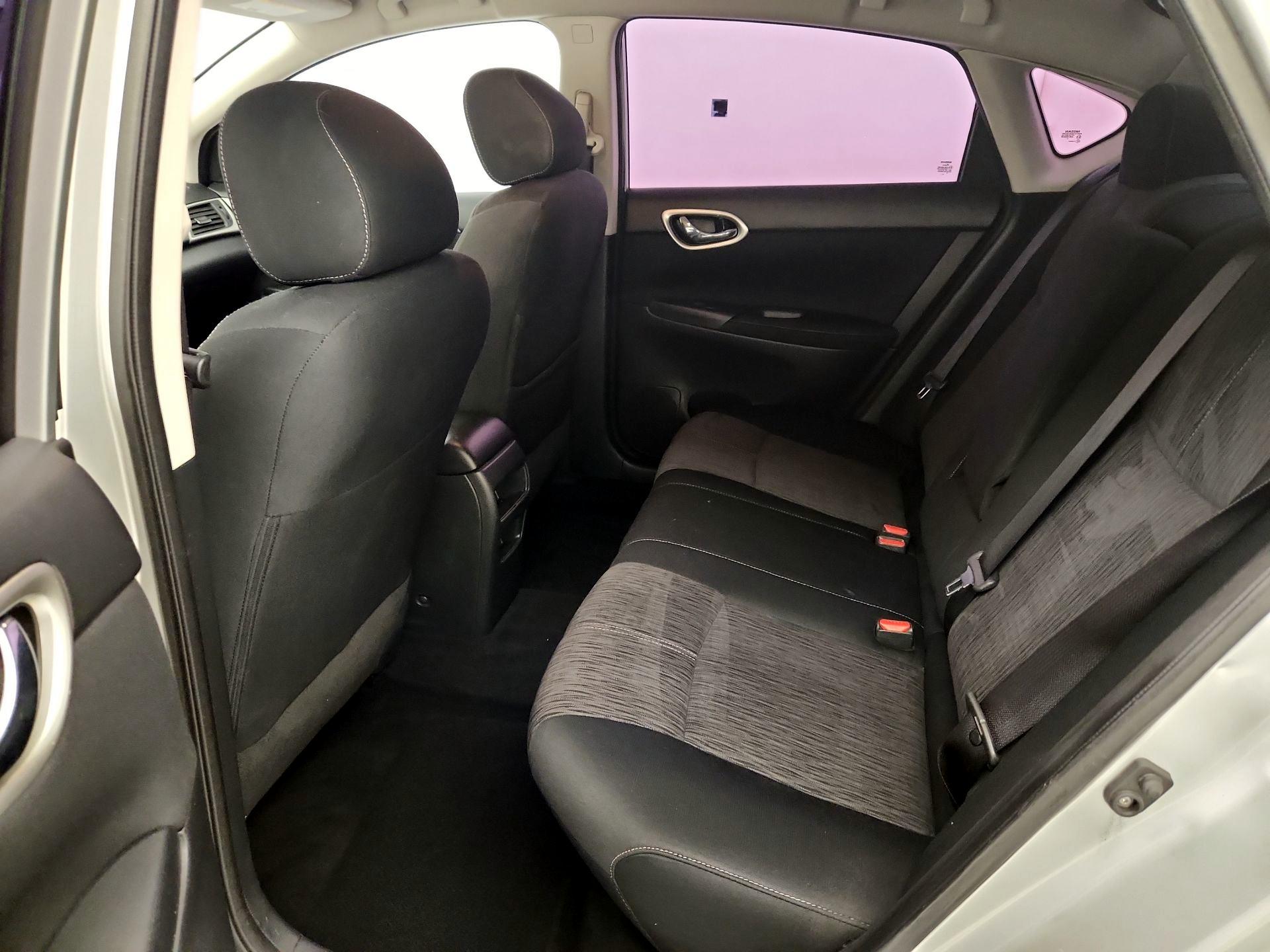 Thumbnail: 2014 Nissan Sentra - 17