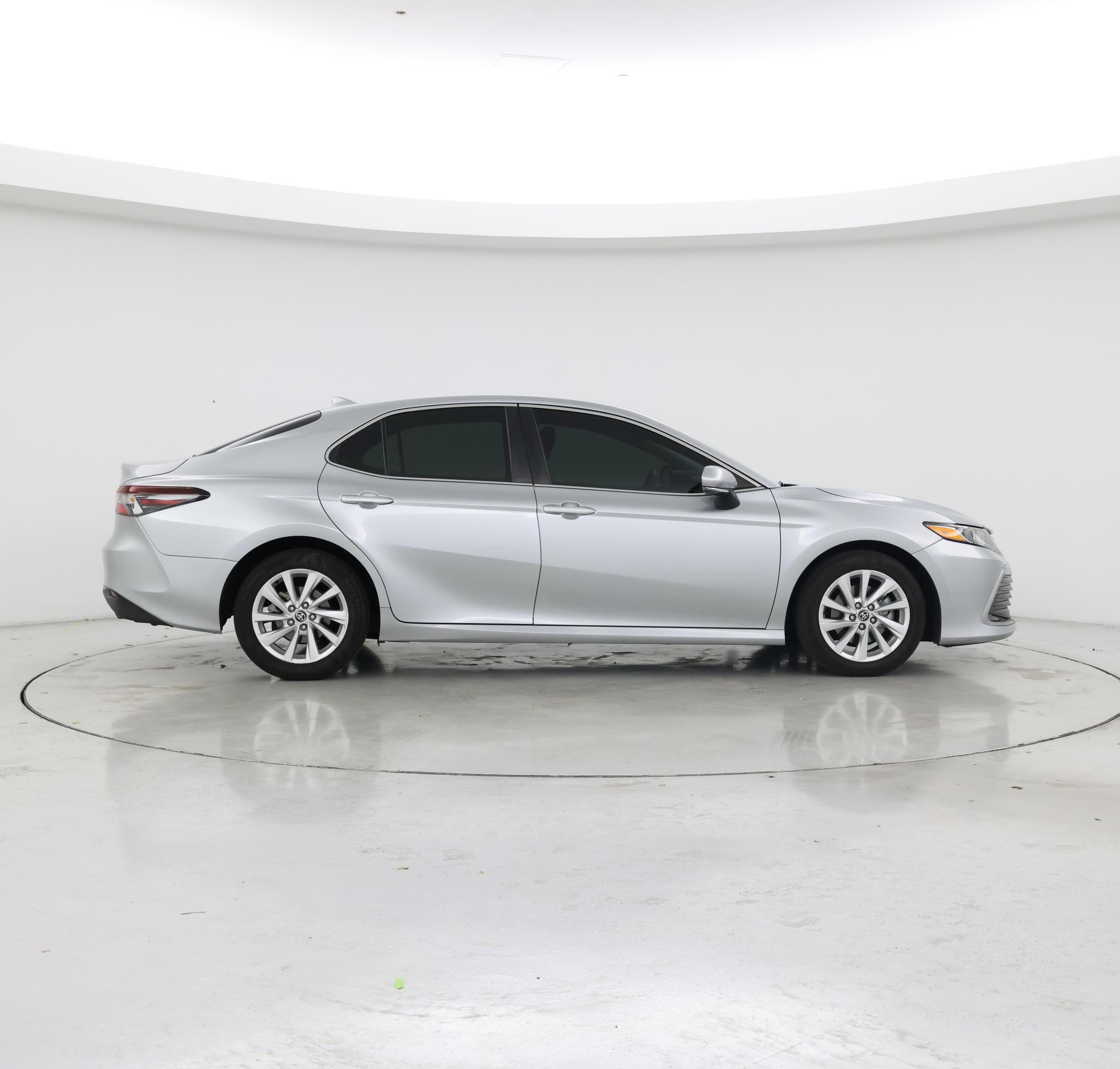 Thumbnail: 2023 Toyota Camry - 7