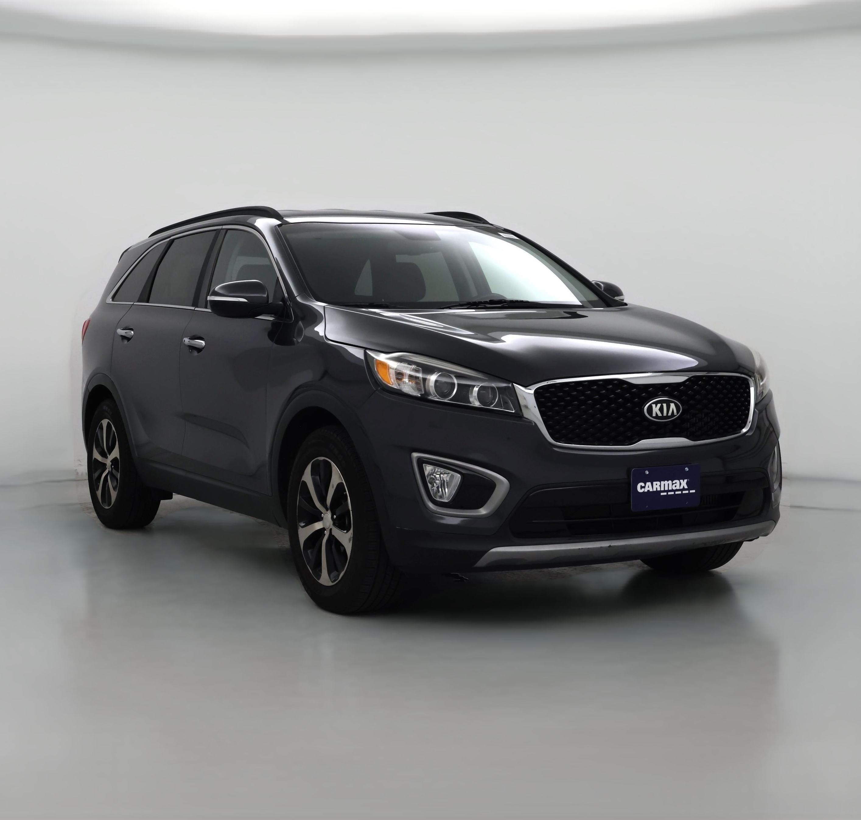 Thumbnail: 2016 Kia Sorento - 1