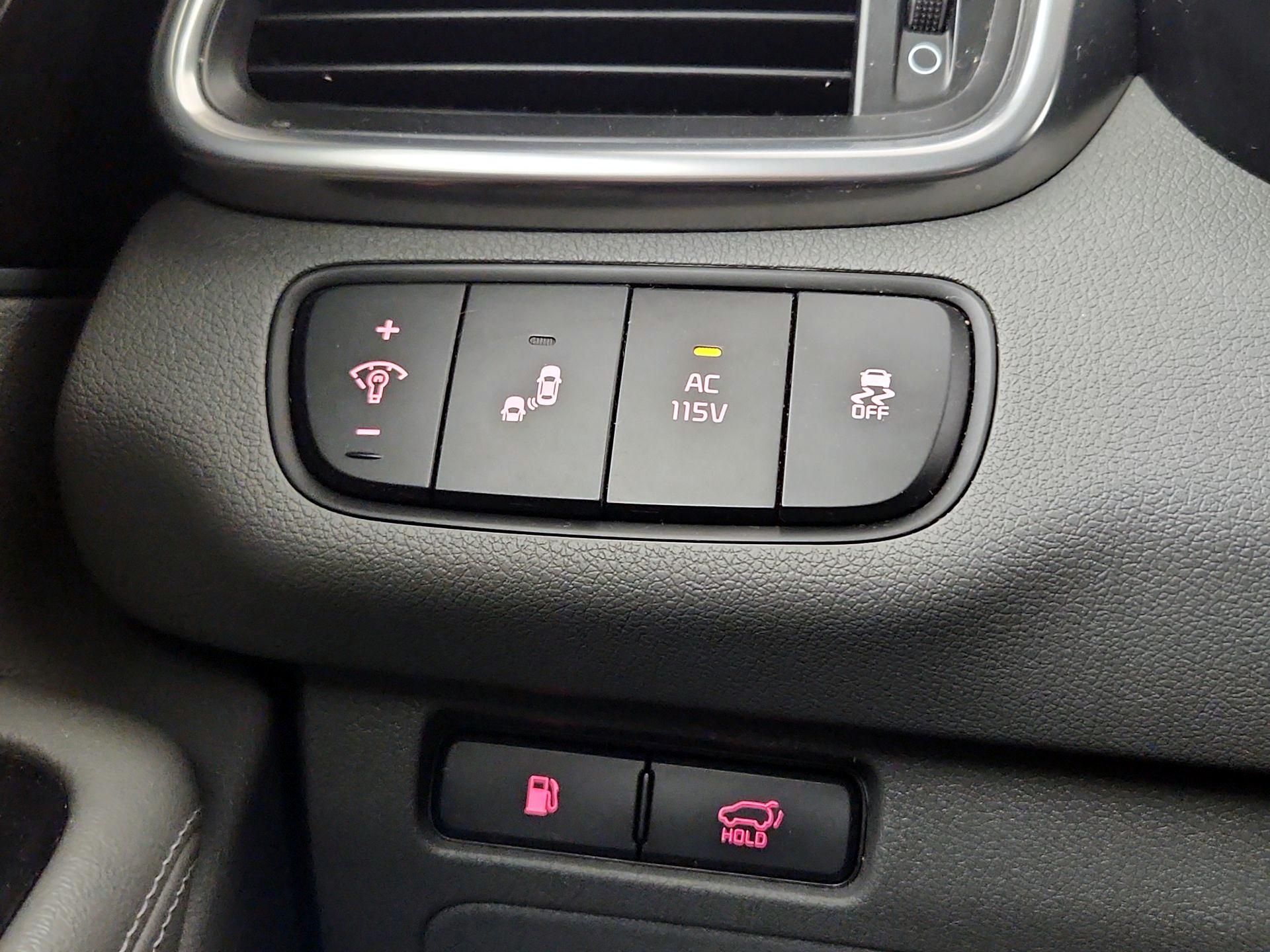 Thumbnail: 2016 Kia Sorento - 13