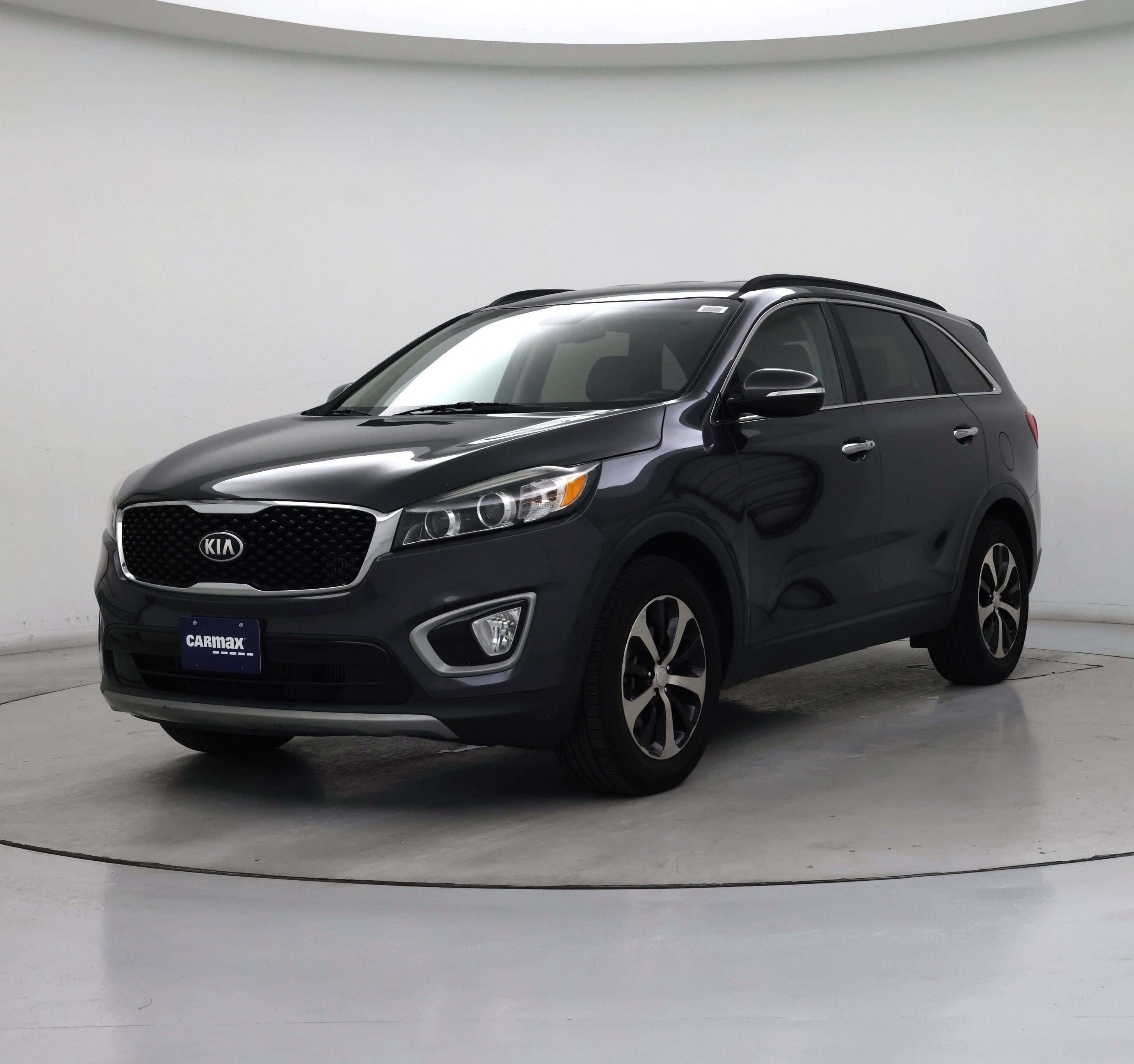 Thumbnail: 2016 Kia Sorento - 4