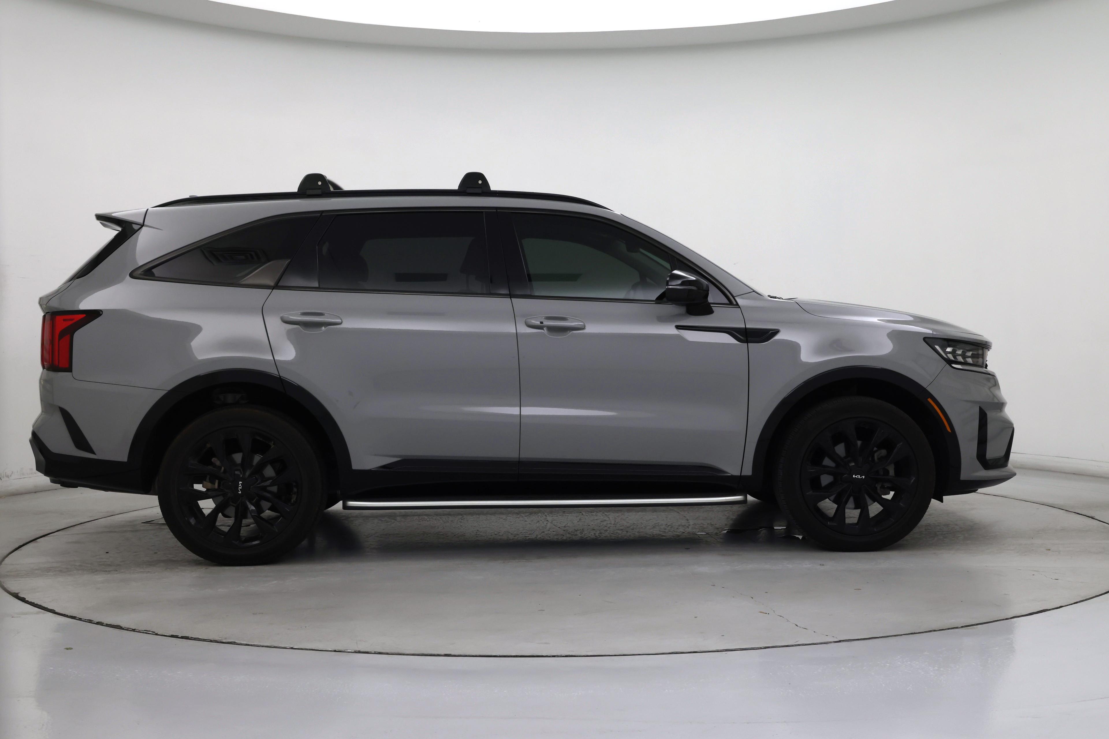 Thumbnail: 2023 Kia Sorento - 7