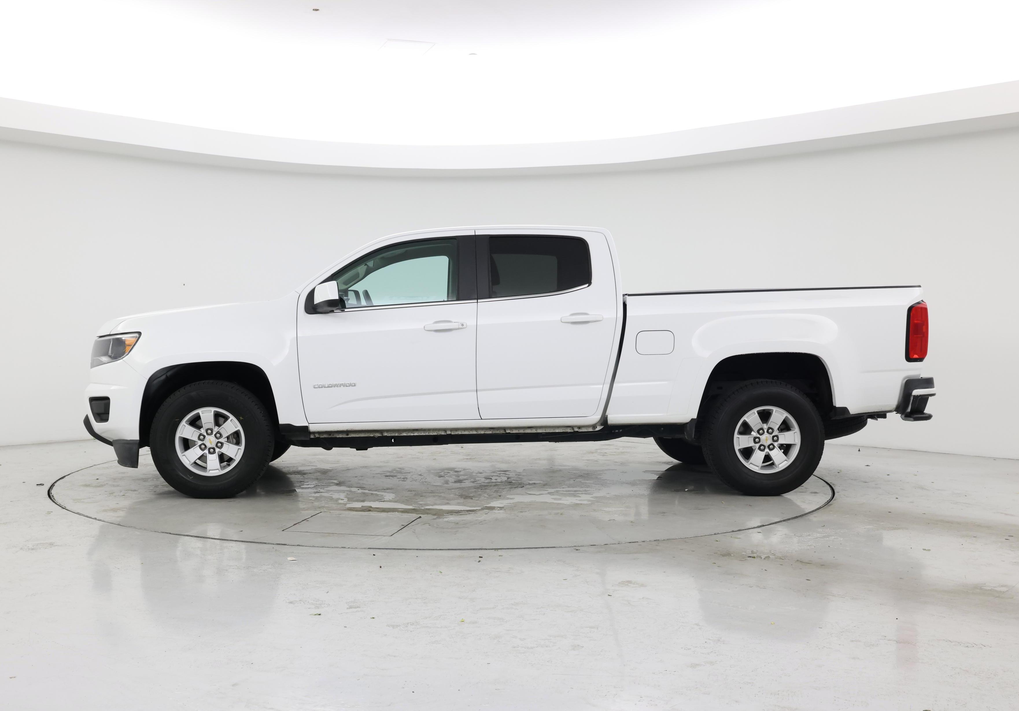 Thumbnail: 2020 Chevrolet Colorado - 3