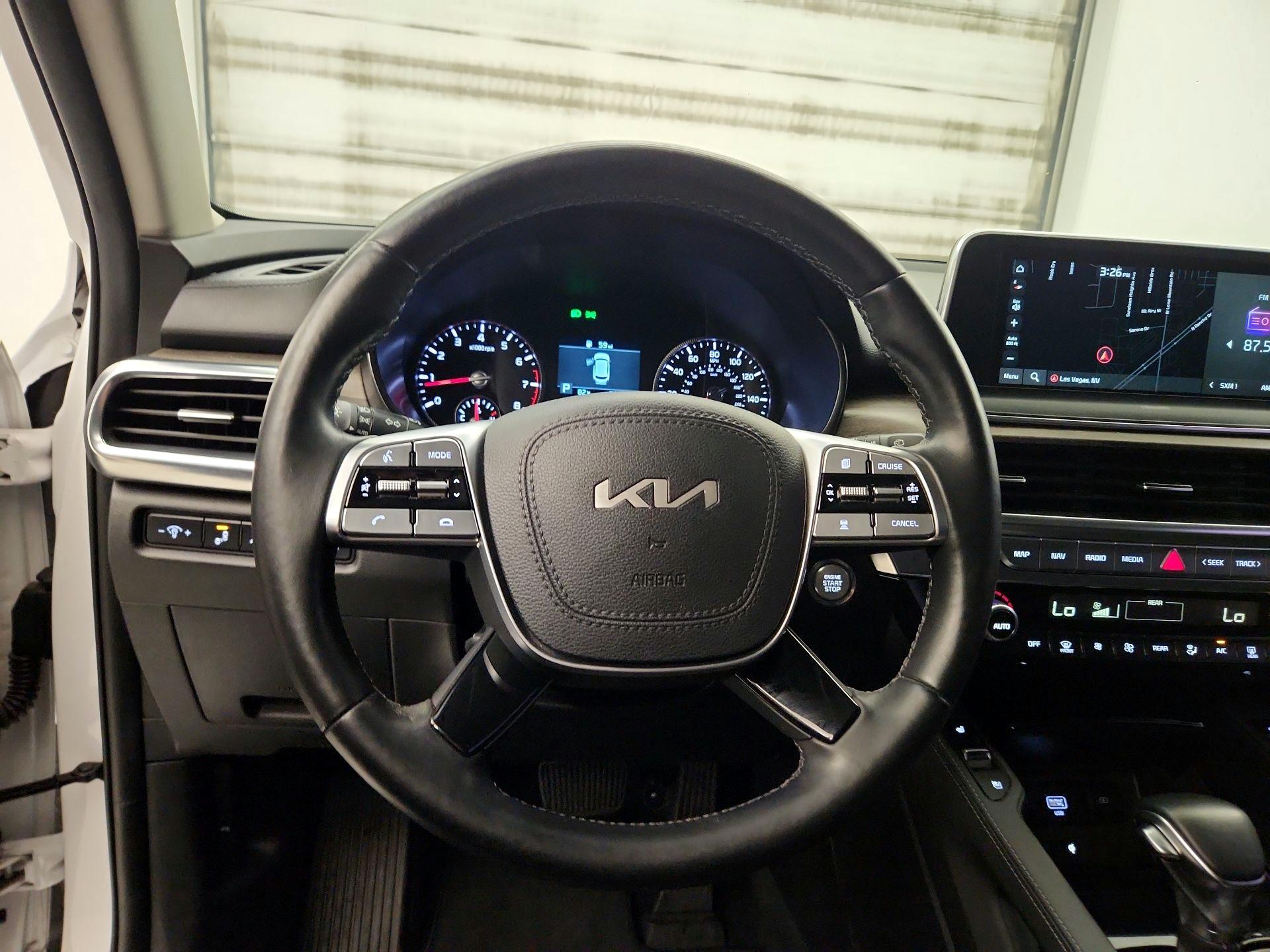 Thumbnail: 2022 Kia Telluride - 10