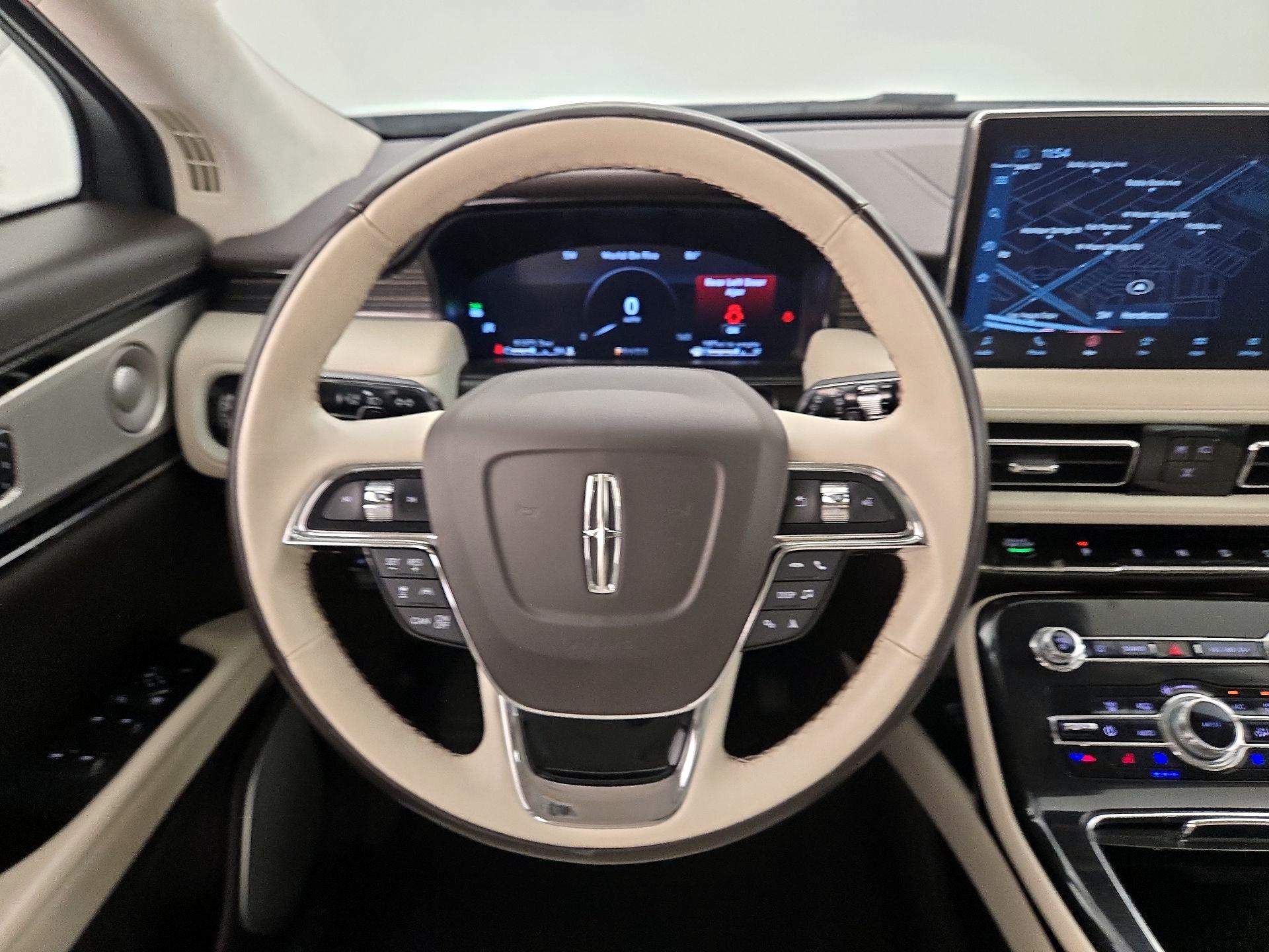 Thumbnail: 2023 Lincoln Nautilus - 10