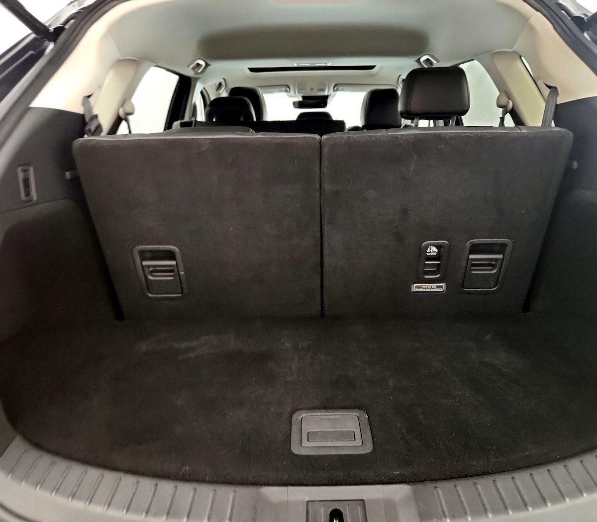 Trunk/Cargo (Seats Up)