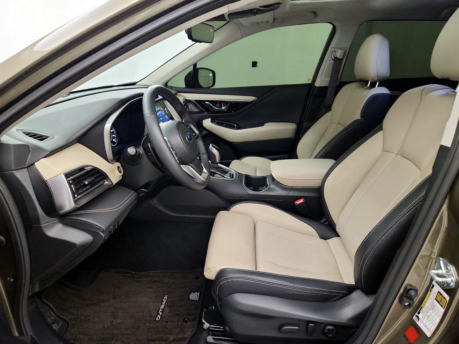 2025 Subaru Outback Limited - Photo 12