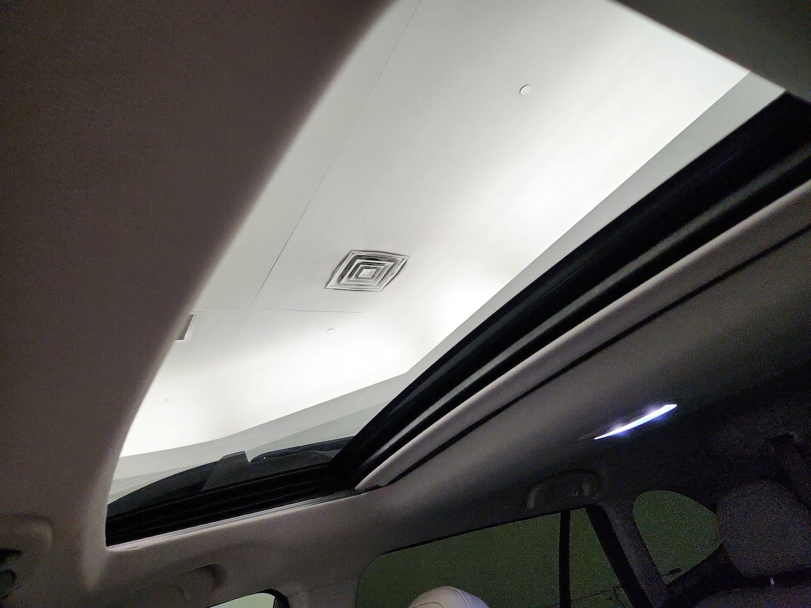 2025 Subaru Outback Limited - Photo 20