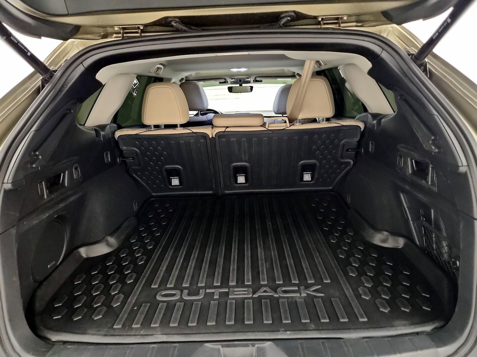 2025 Subaru Outback Limited - Photo 22