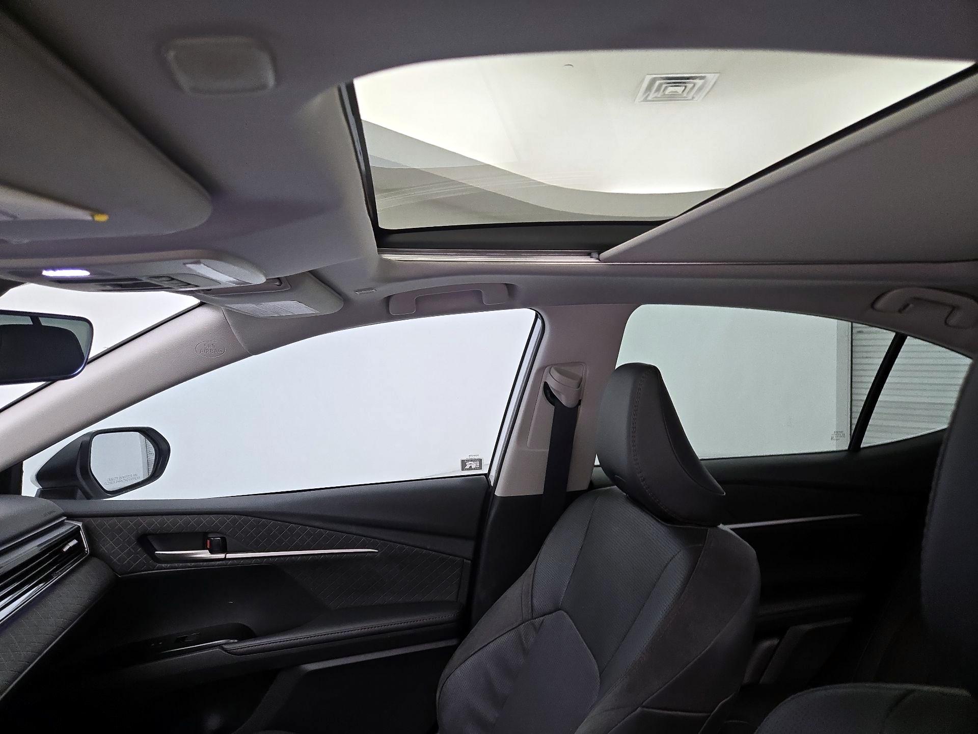 Thumbnail: 2025 Toyota Camry - 19