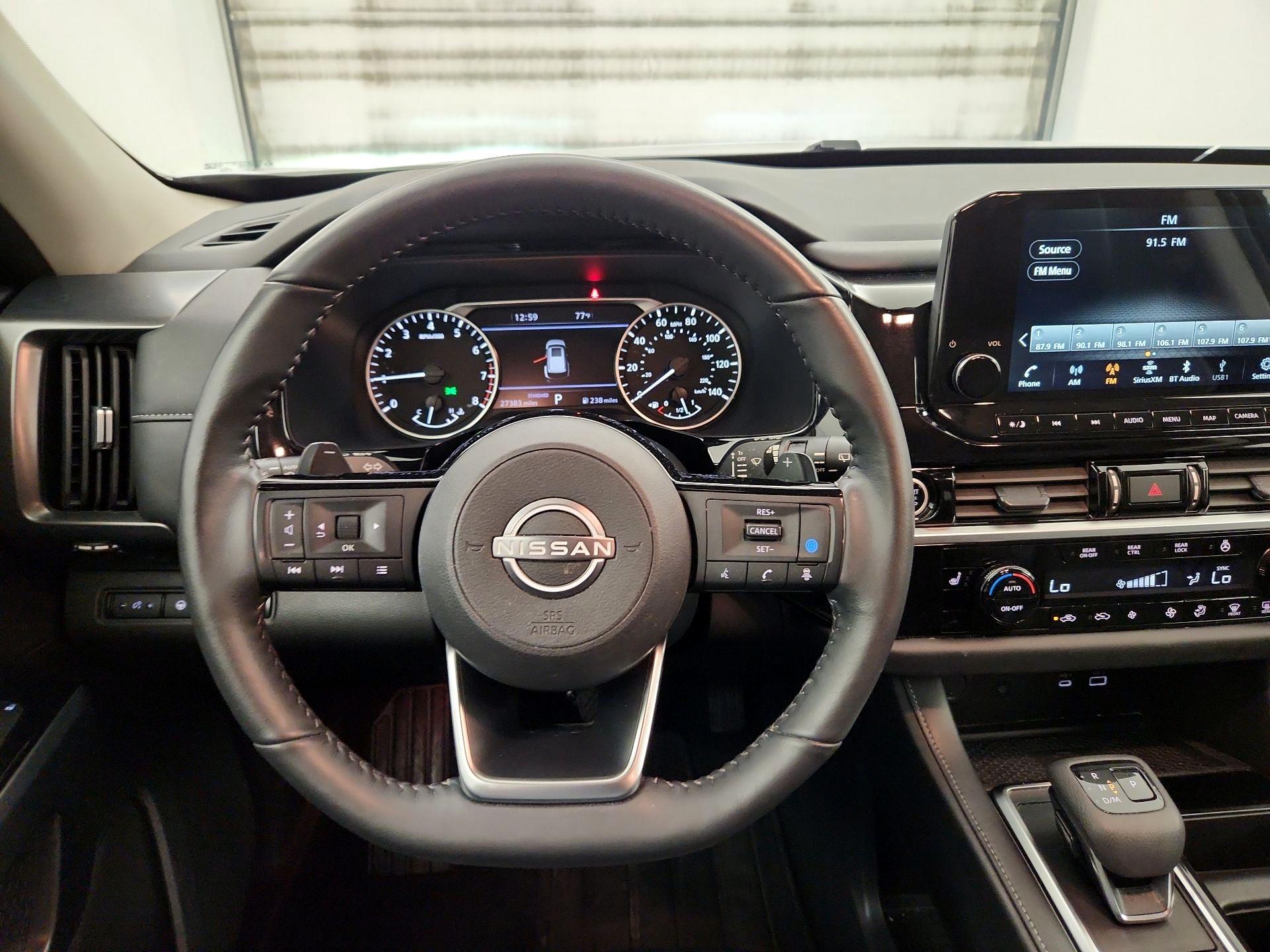 Thumbnail: 2024 Nissan Pathfinder - 10