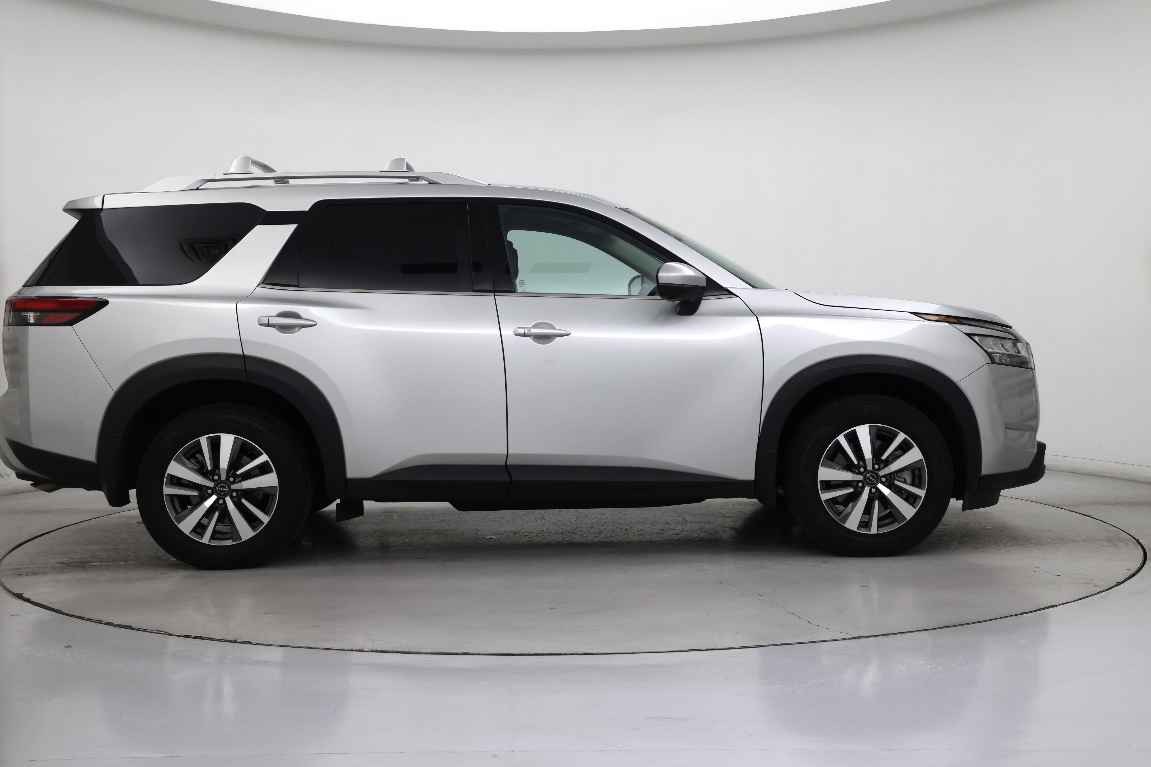 Thumbnail: 2024 Nissan Pathfinder - 7