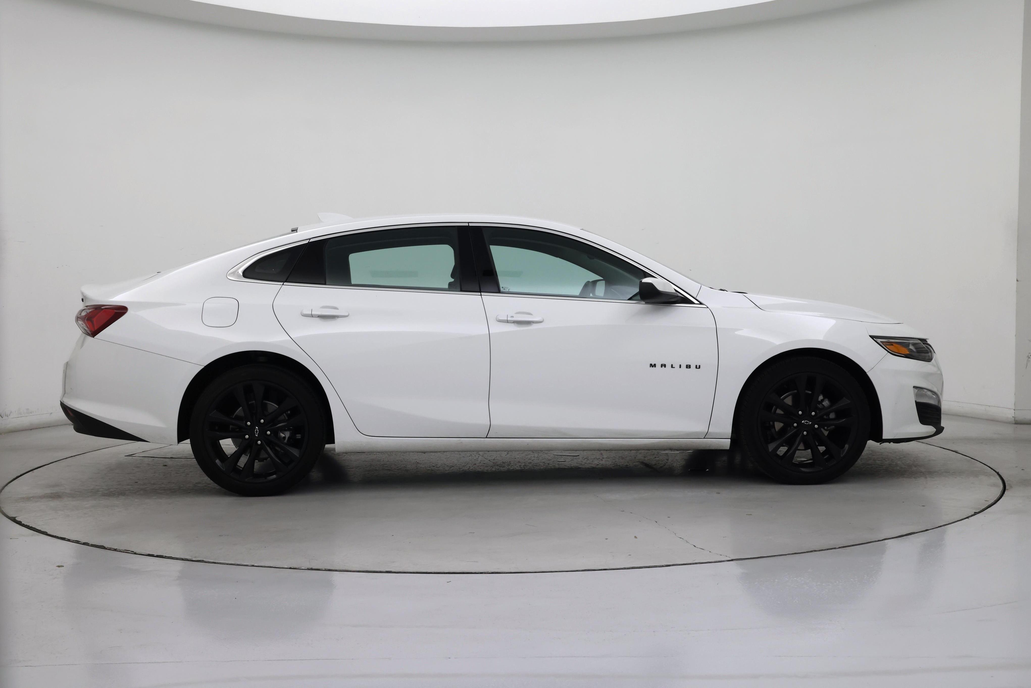 Thumbnail: 2024 Chevrolet Malibu - 7