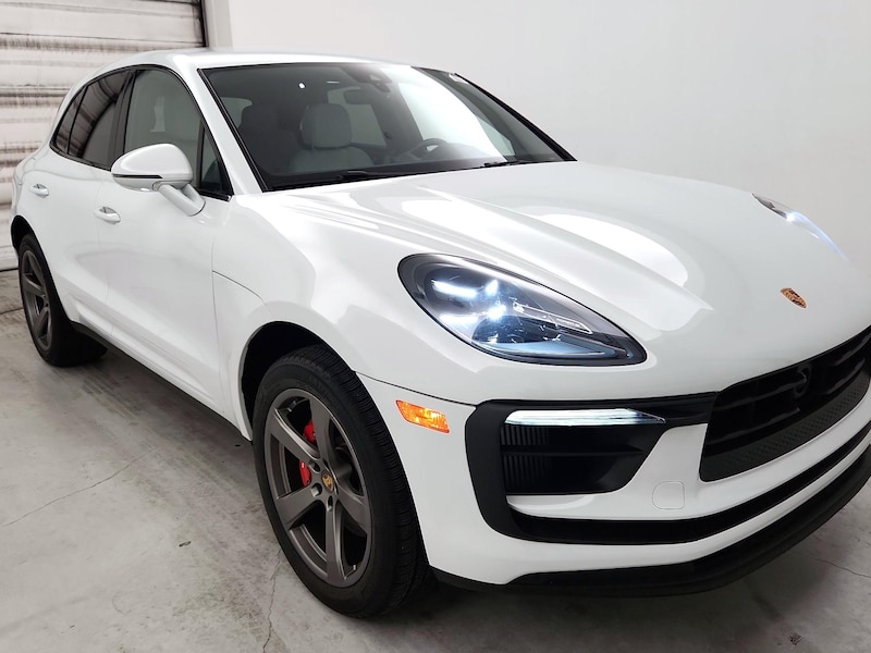 2022 Porsche Macan S