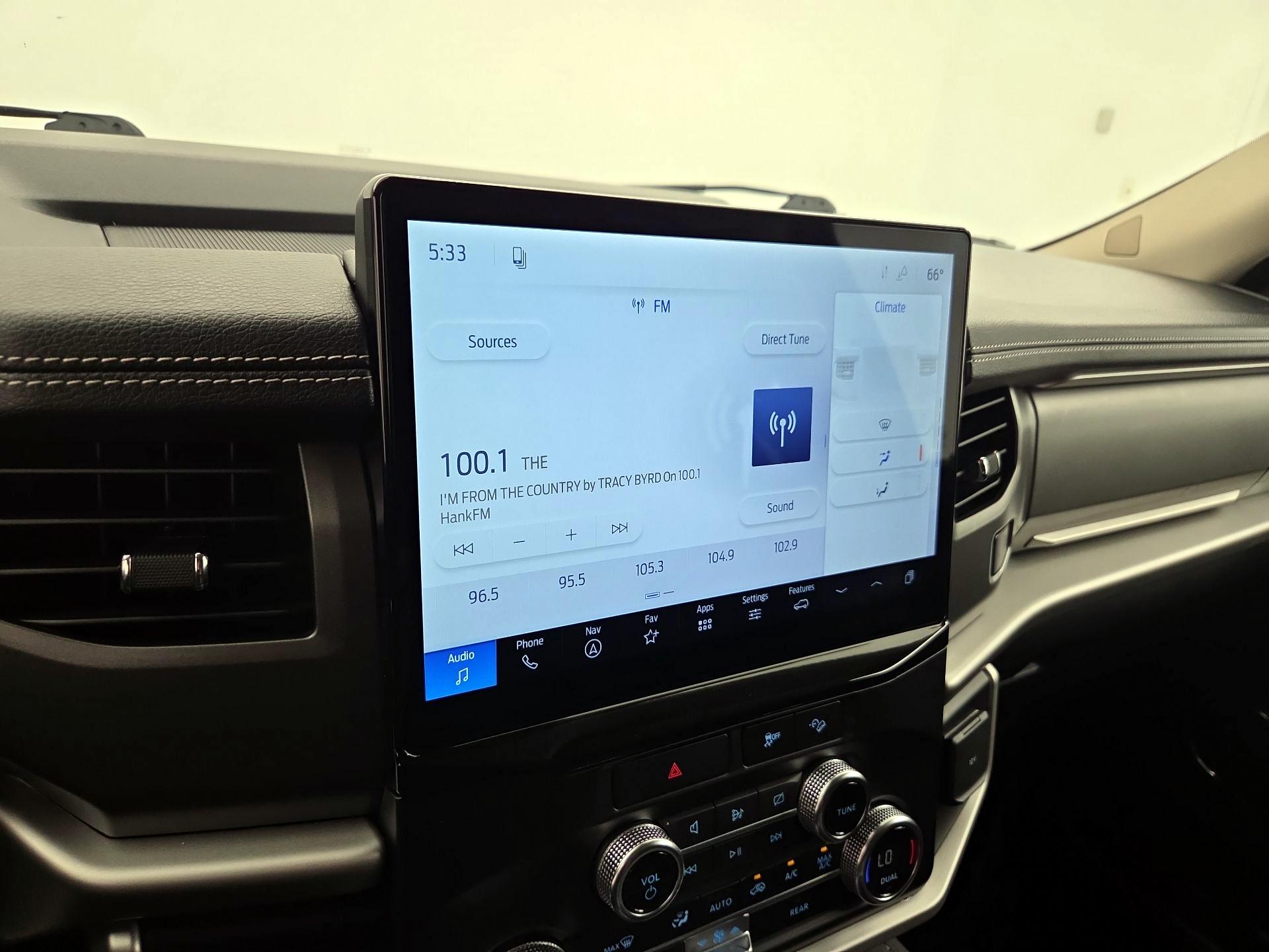 Thumbnail: 2023 Ford Expedition MAX - 16
