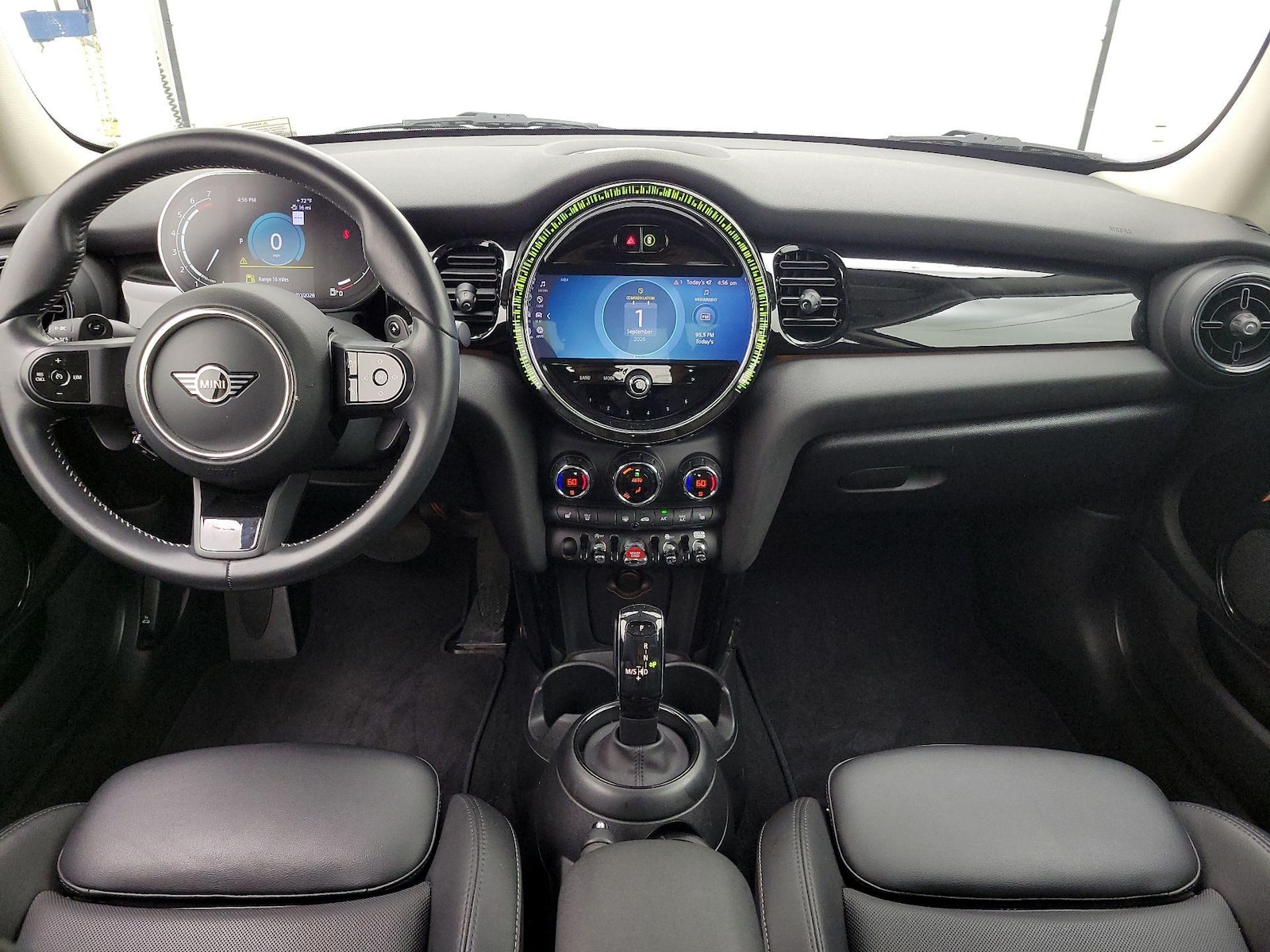 2022 MINI Hardtop 2 Door S - Photo 10