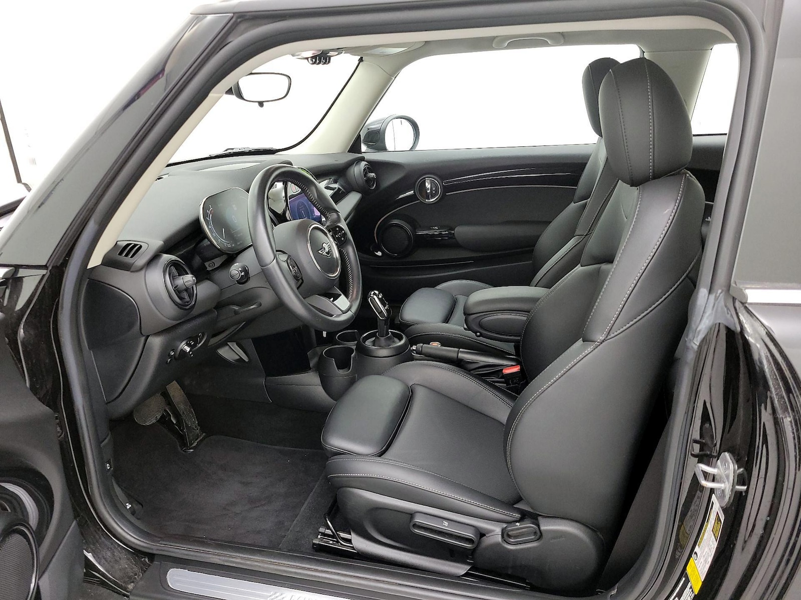2022 MINI Hardtop 2 Door S - Photo 12