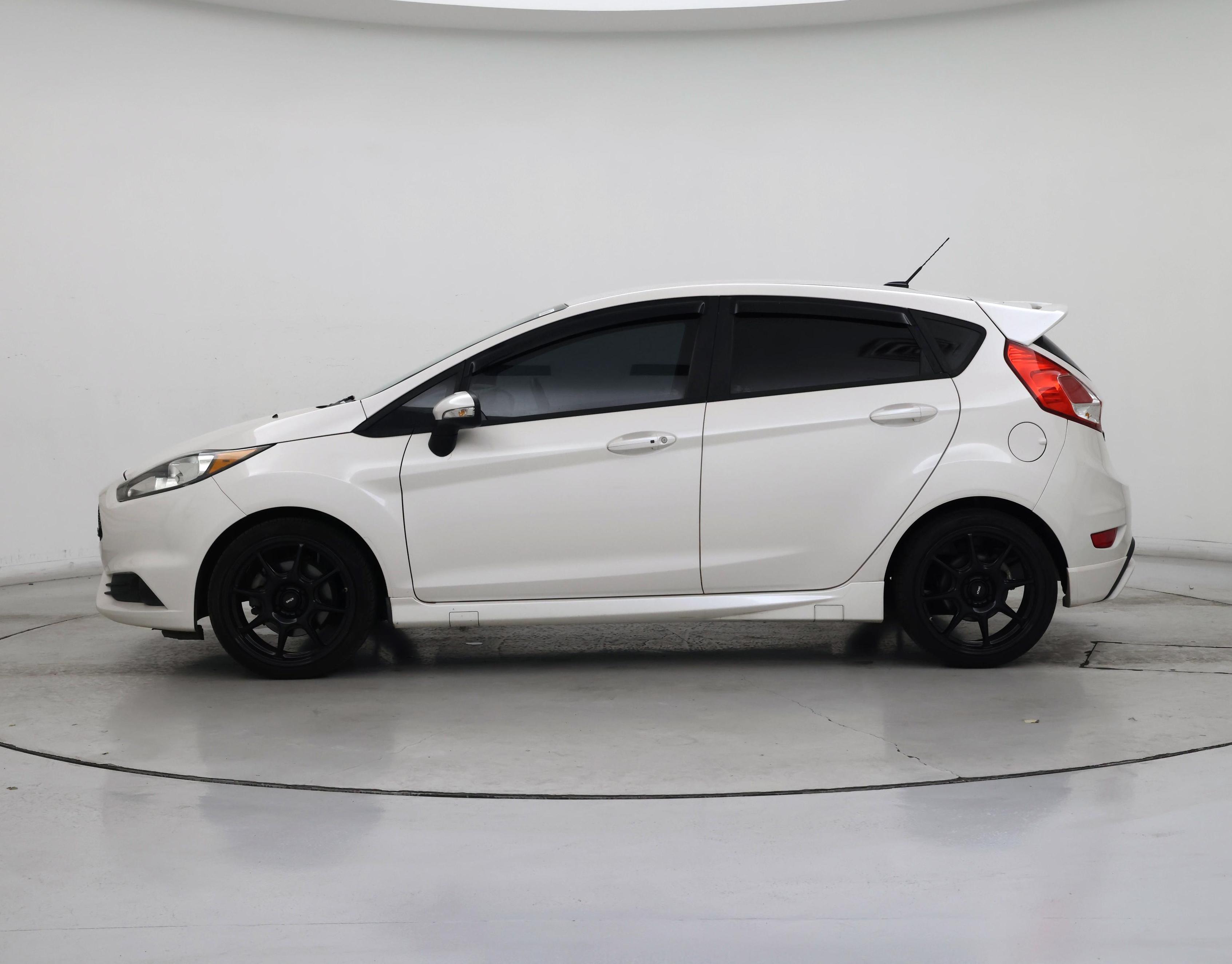 Thumbnail: 2017 Ford Fiesta - 3