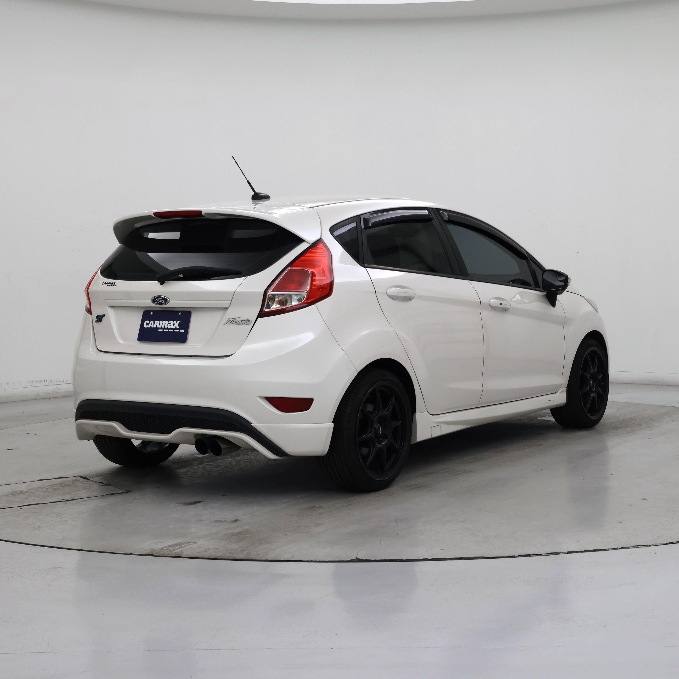 Thumbnail: 2017 Ford Fiesta - 8