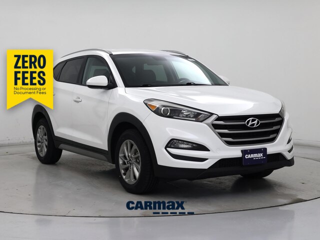White 2018 Hyundai Tucson SUV / Crossover Front-Wheel Drive Automatic