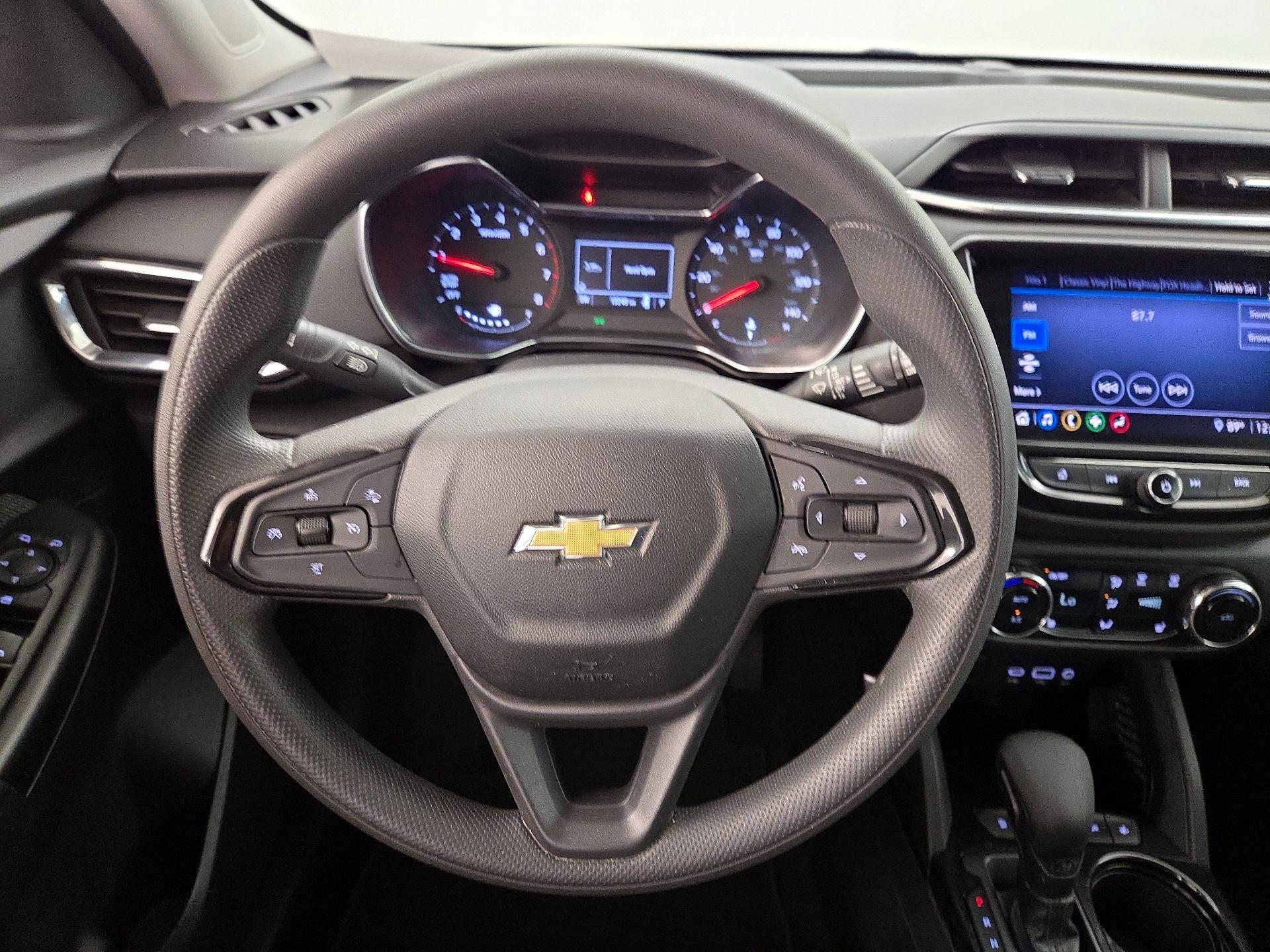 Thumbnail: 2021 Chevrolet TrailBlazer - 10