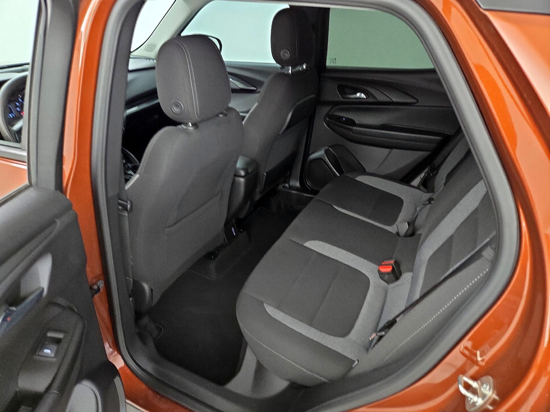 Thumbnail: 2021 Chevrolet TrailBlazer - 19