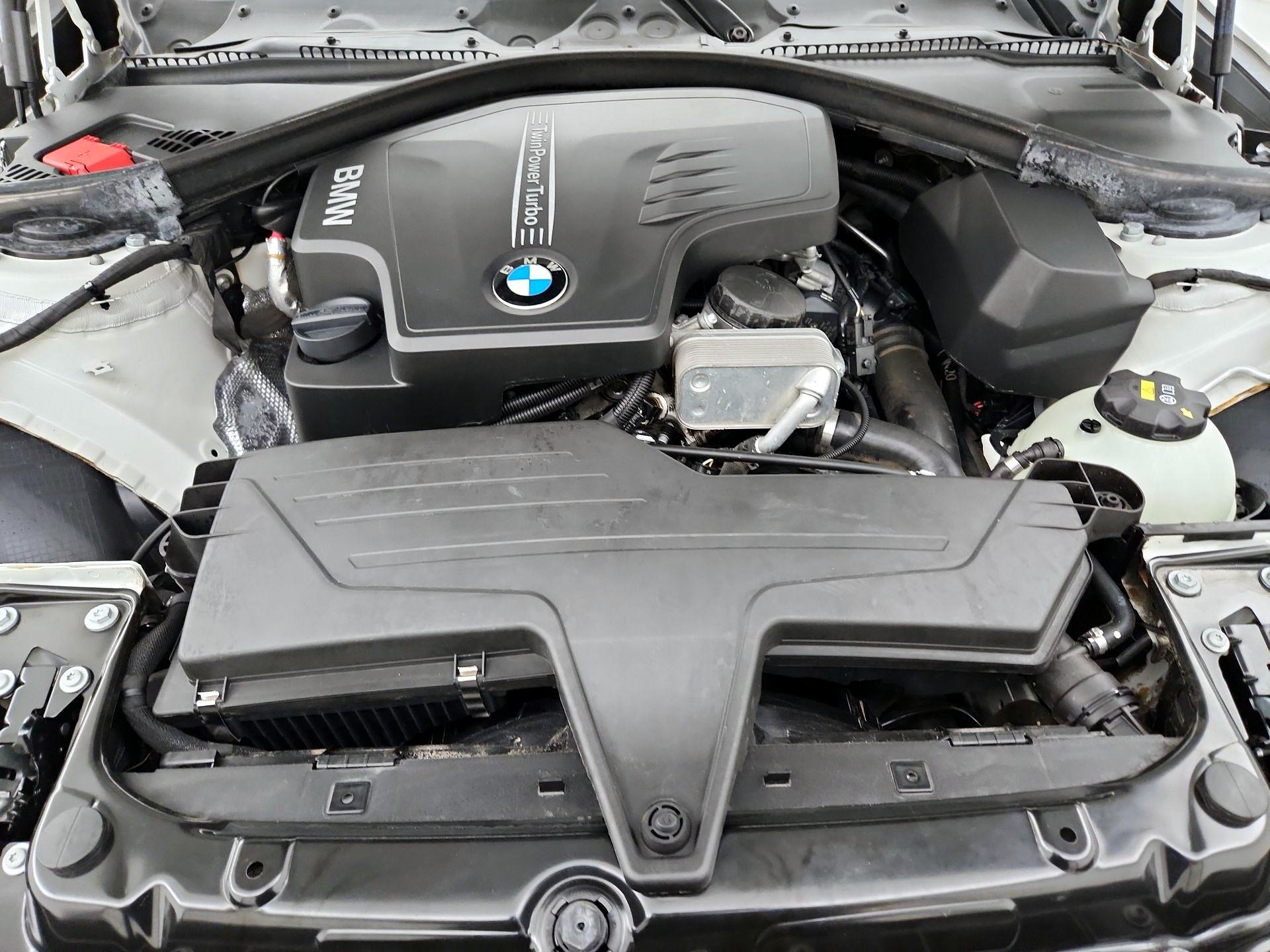 Thumbnail: 2014 BMW 3 Series - 19