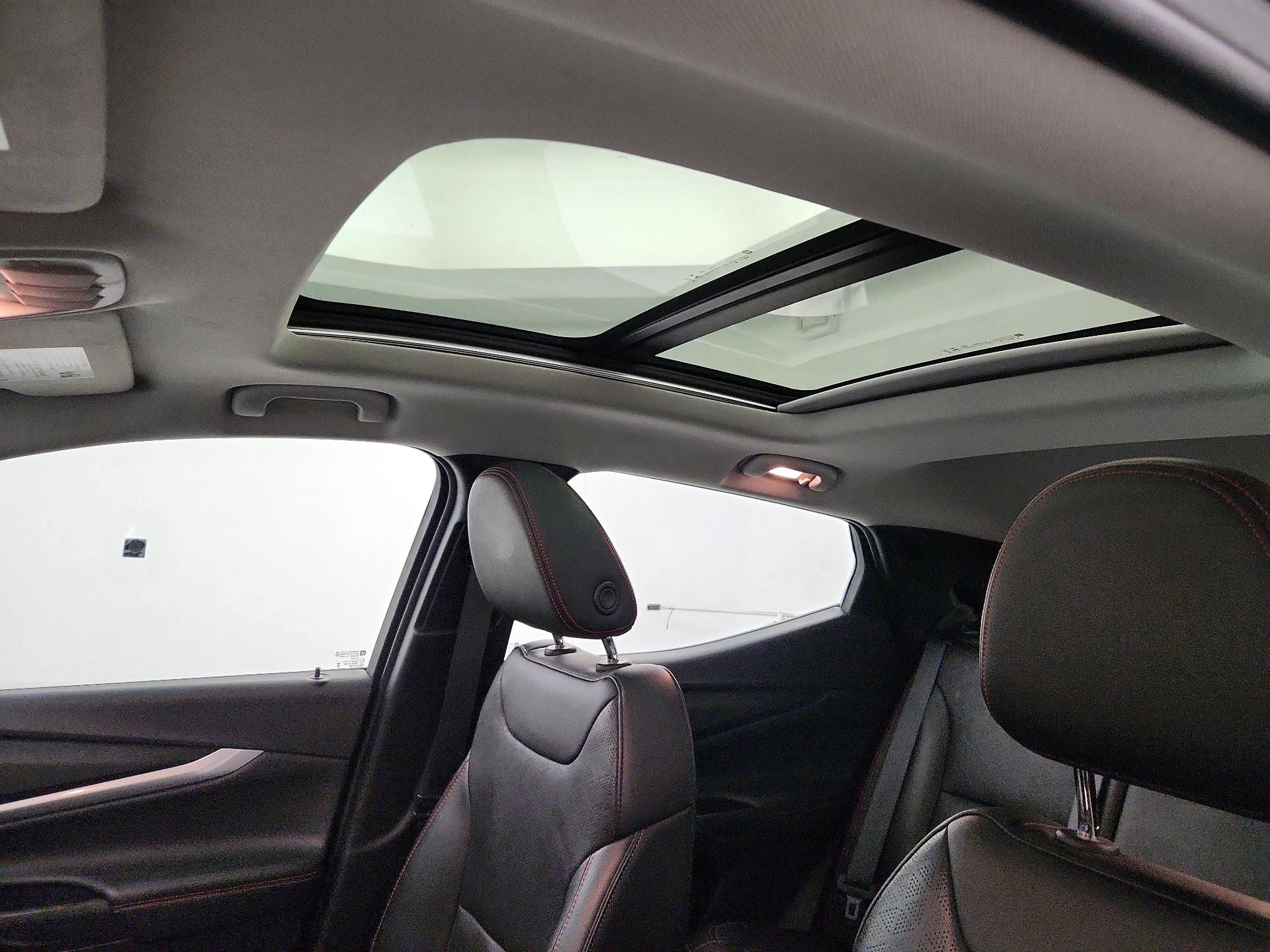 Thumbnail: 2023 Chevrolet Bolt EUV - 19