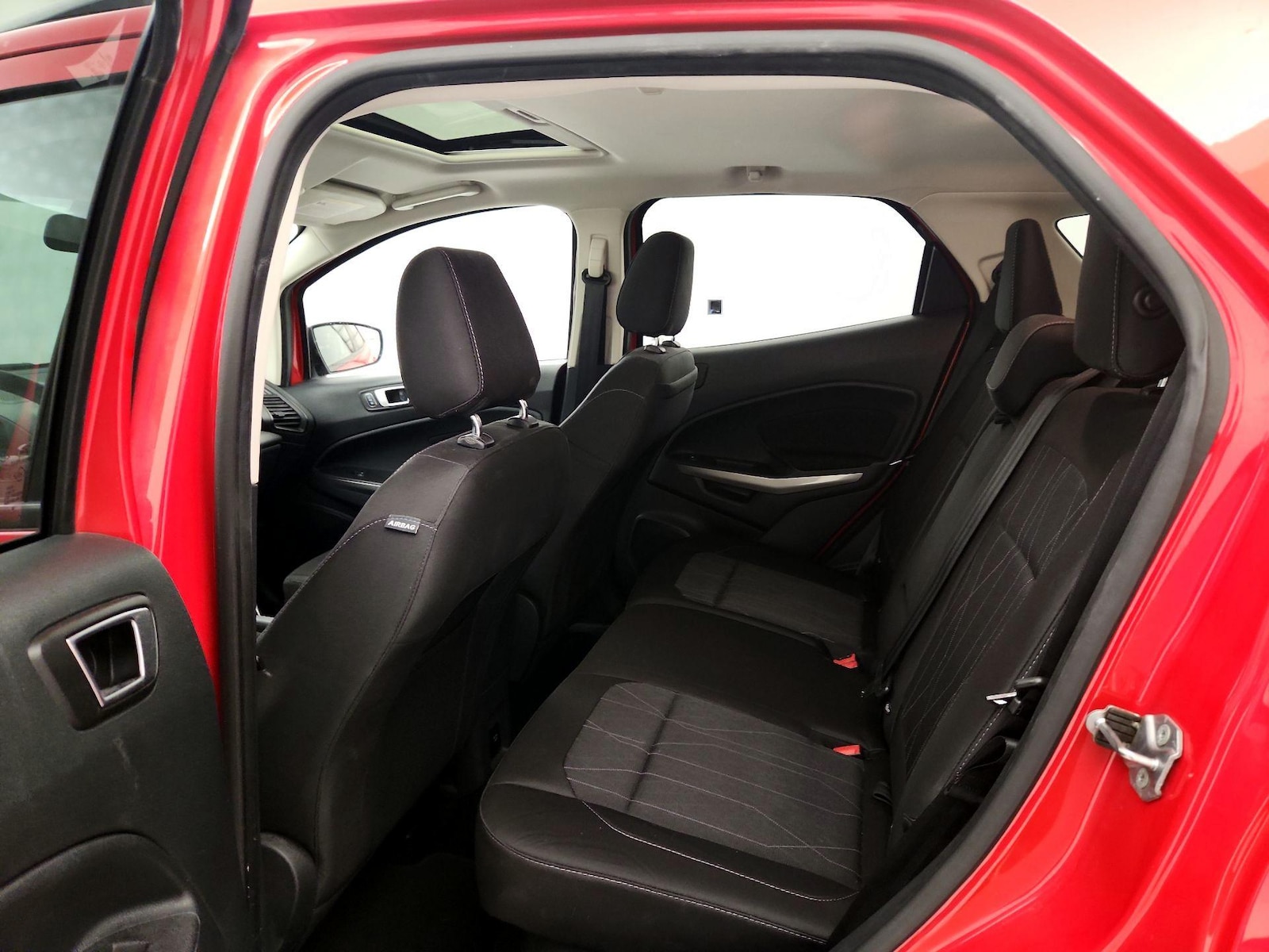2018 Ford Ecosport SE - Photo 21