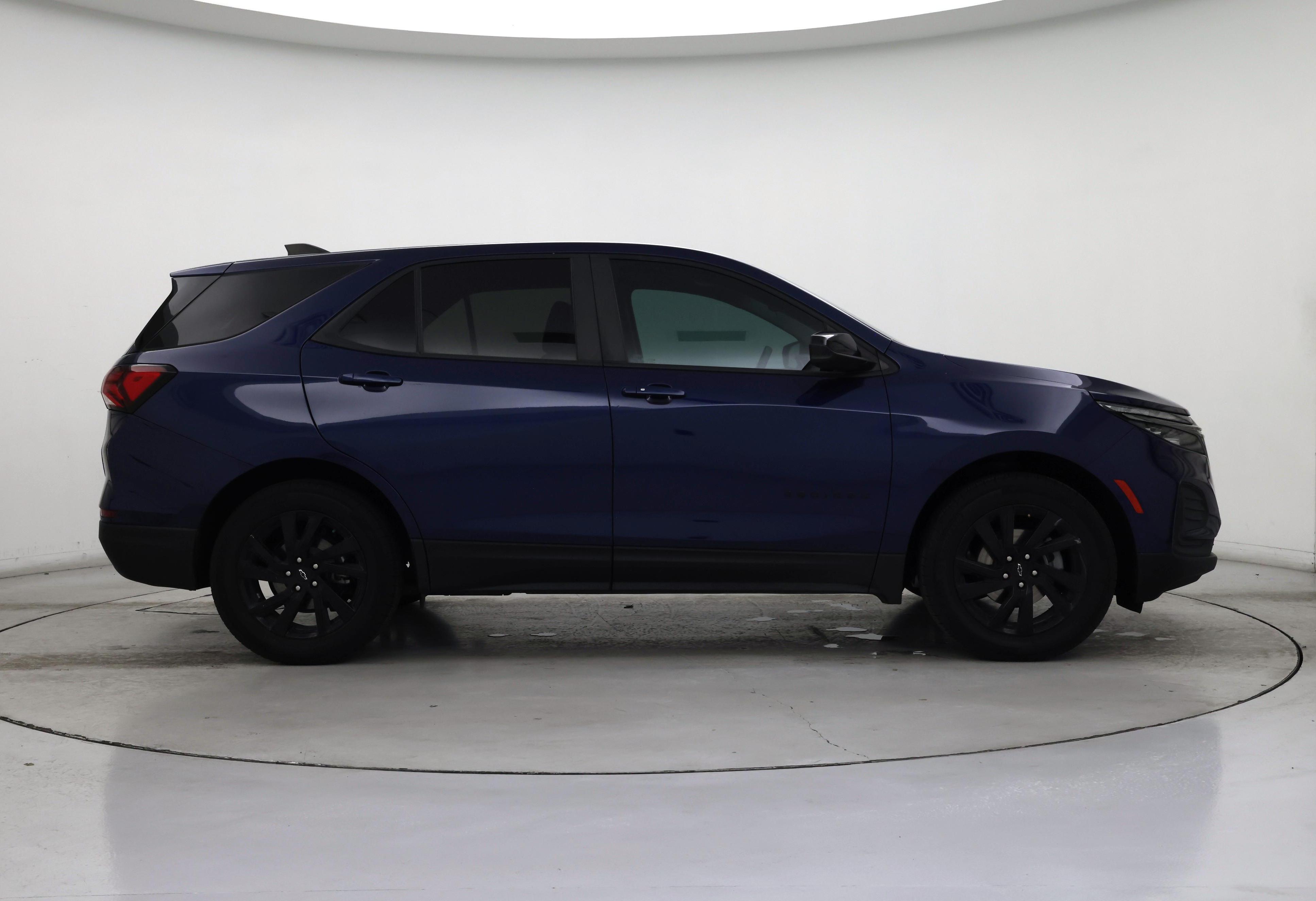 Thumbnail: 2023 Chevrolet Equinox - 7