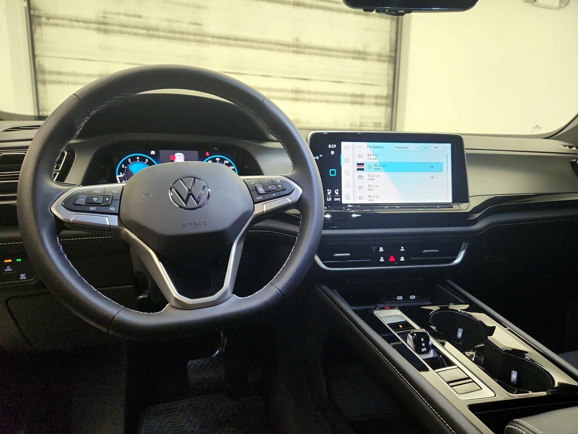 Thumbnail: 2024 Volkswagen Atlas - 9