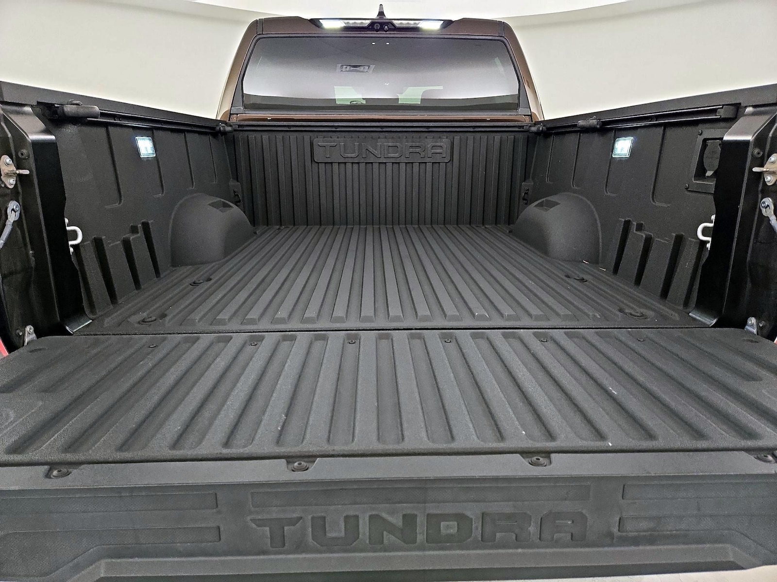 2023 Toyota Tundra 1794 Edition - Photo 23