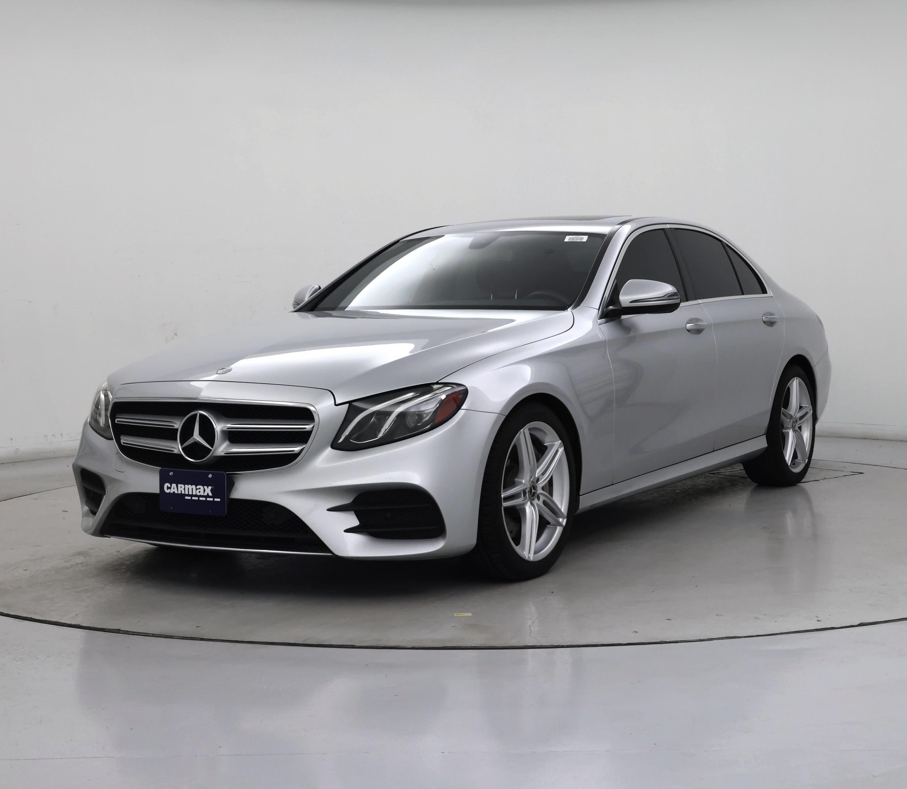 Thumbnail: 2020 Mercedes-Benz E-Class - 4