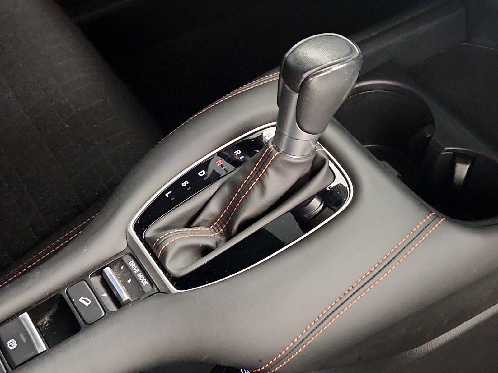 2023 Honda HR-V Sport - Photo 16