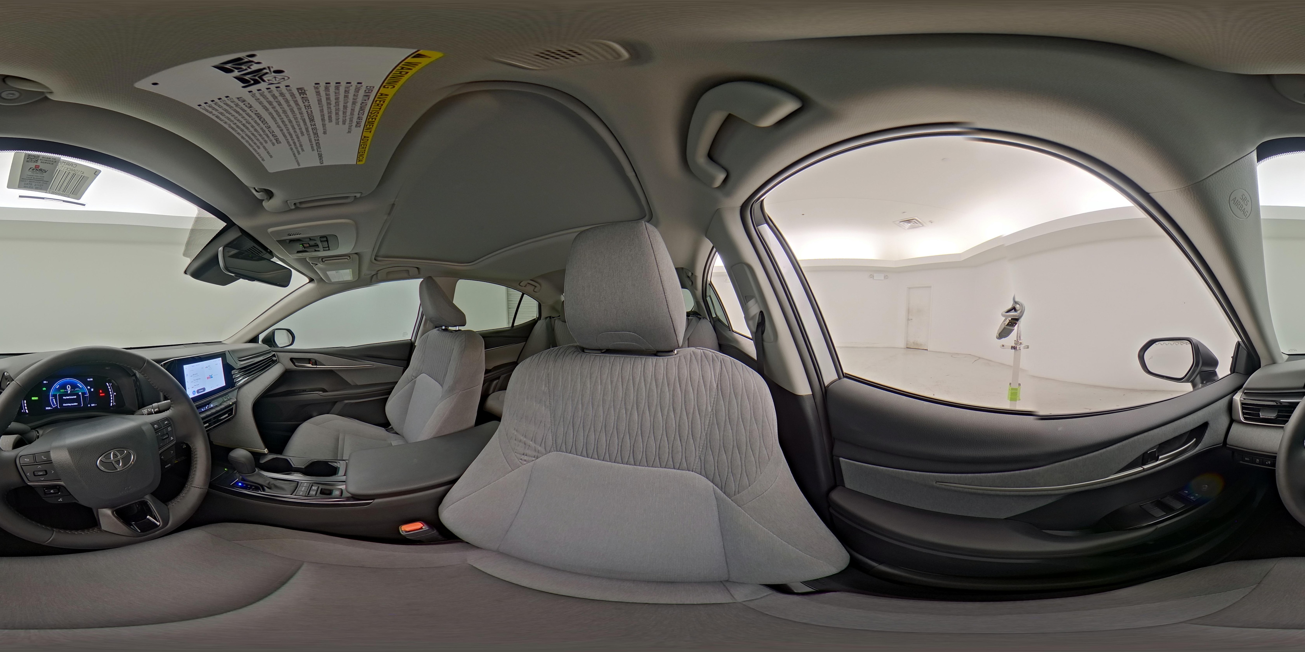 2026 Toyota Camry LE - Photo 28