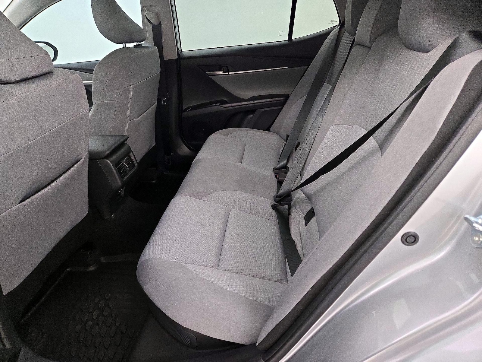 2026 Toyota Camry LE - Photo 22