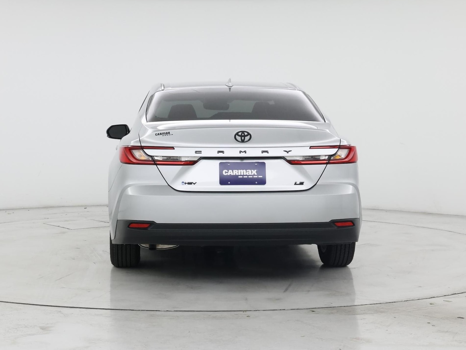 2026 Toyota Camry LE - Photo 7